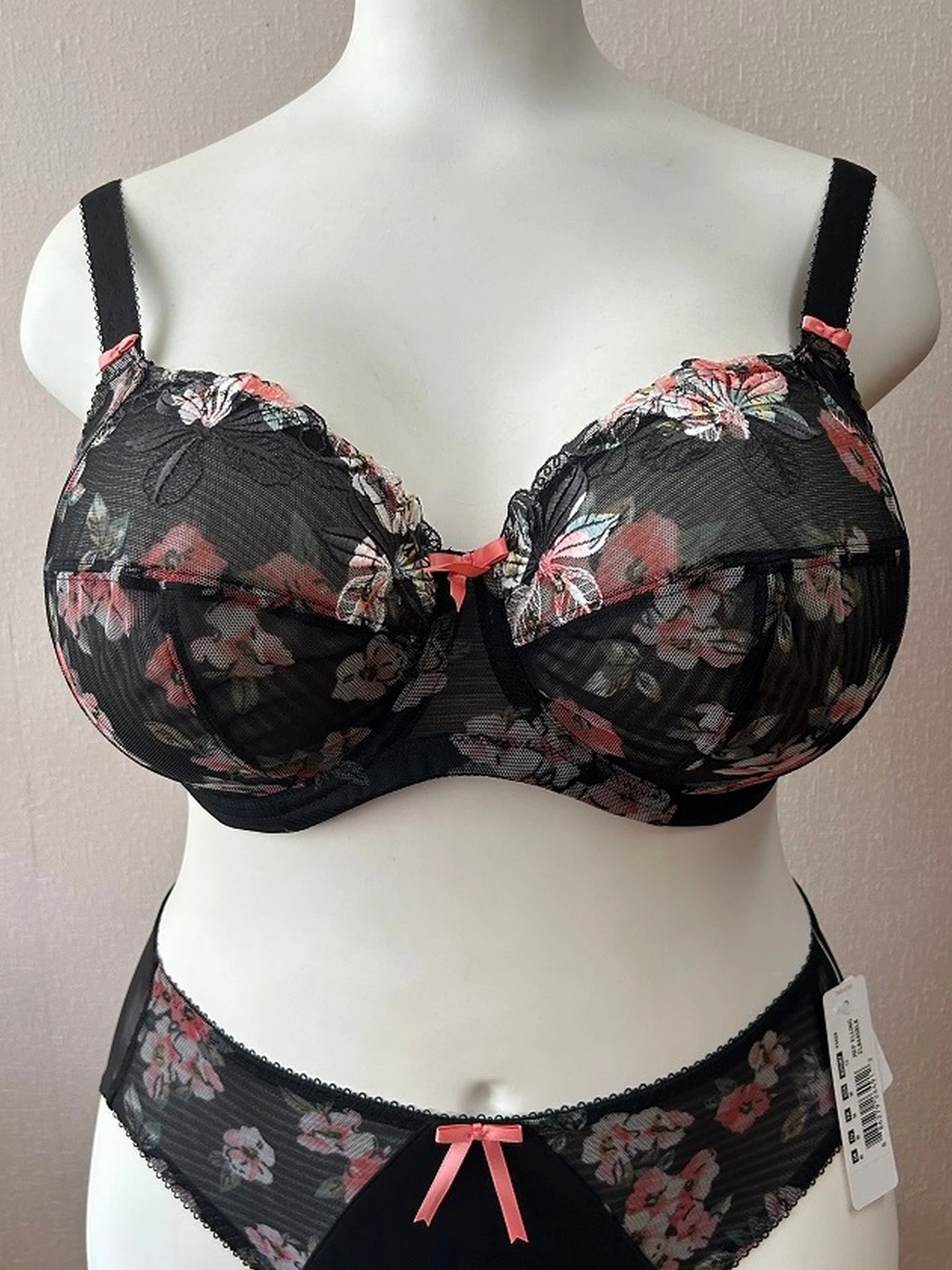 Нижня білизна ELOMI Renee модель 8440BLK Фото