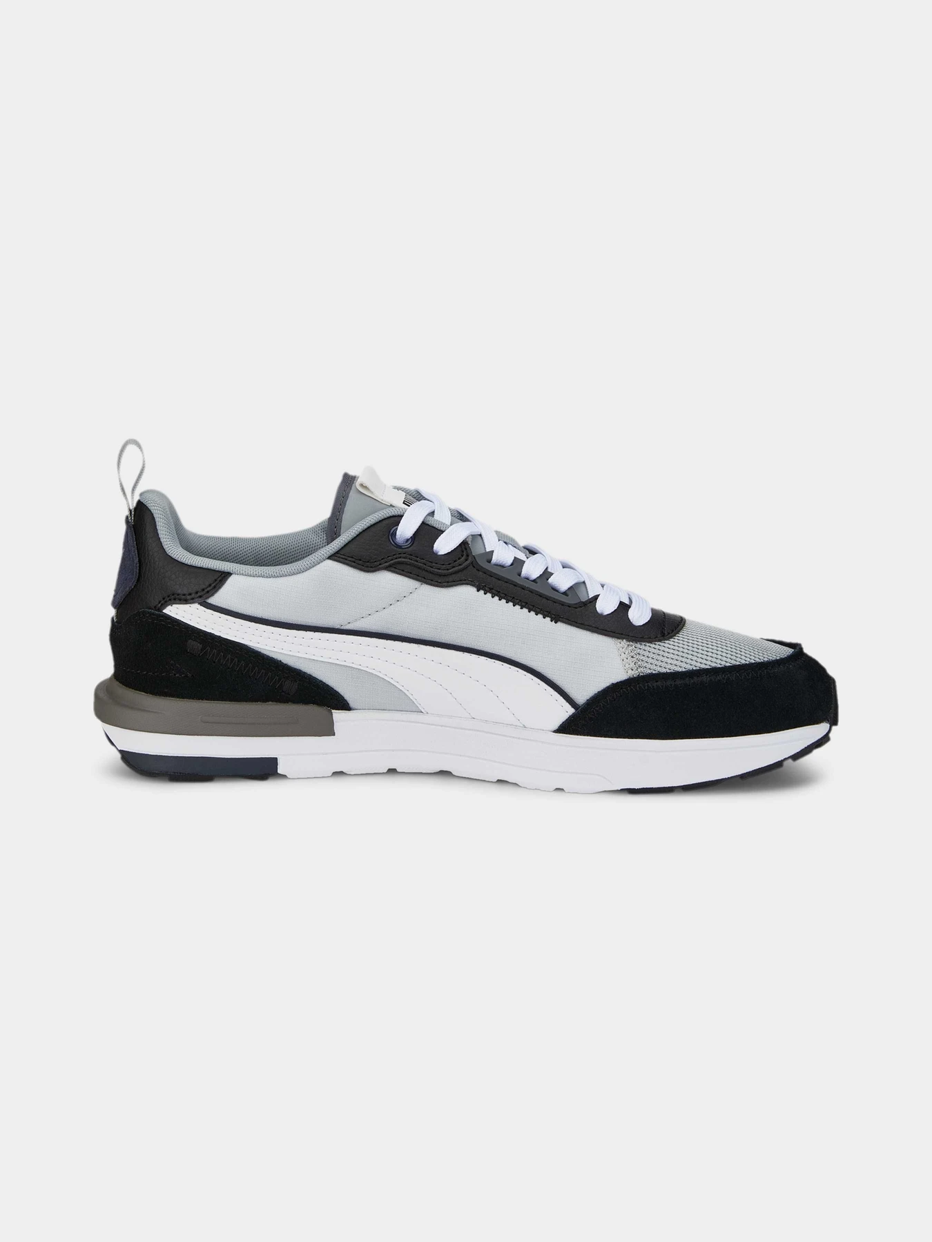 Кросівки PUMA R22 модель 383462 Фото