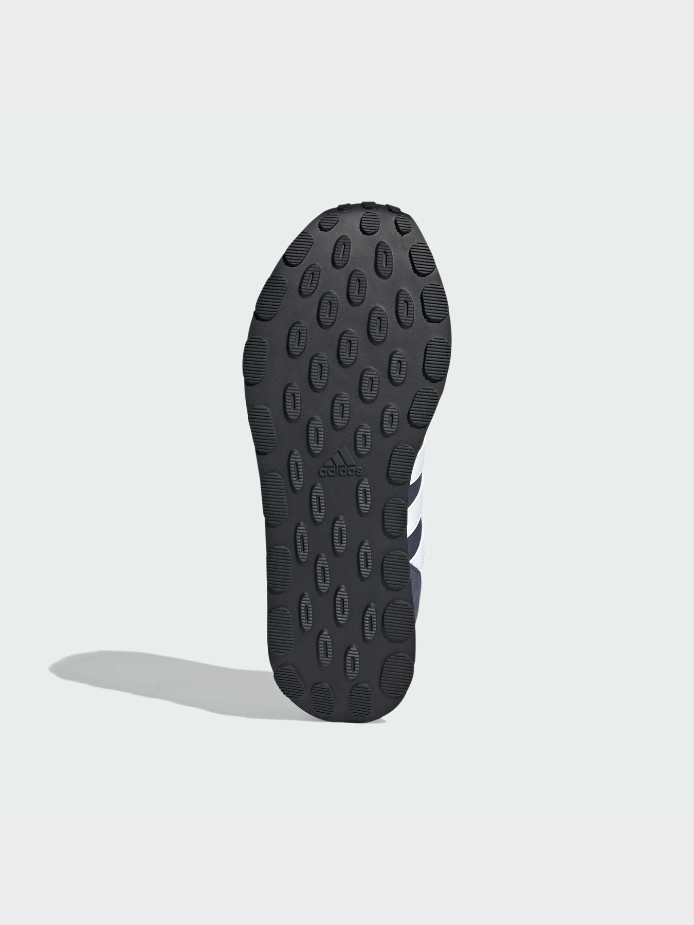 Кроссовки Adidas модель IE3825 Кроссовки Adidas модель IE3825 Фото