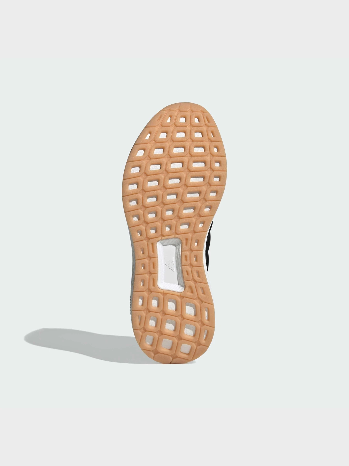 Кроссовки Adidas модель JH7066 Кроссовки Adidas модель JH7066 Фото