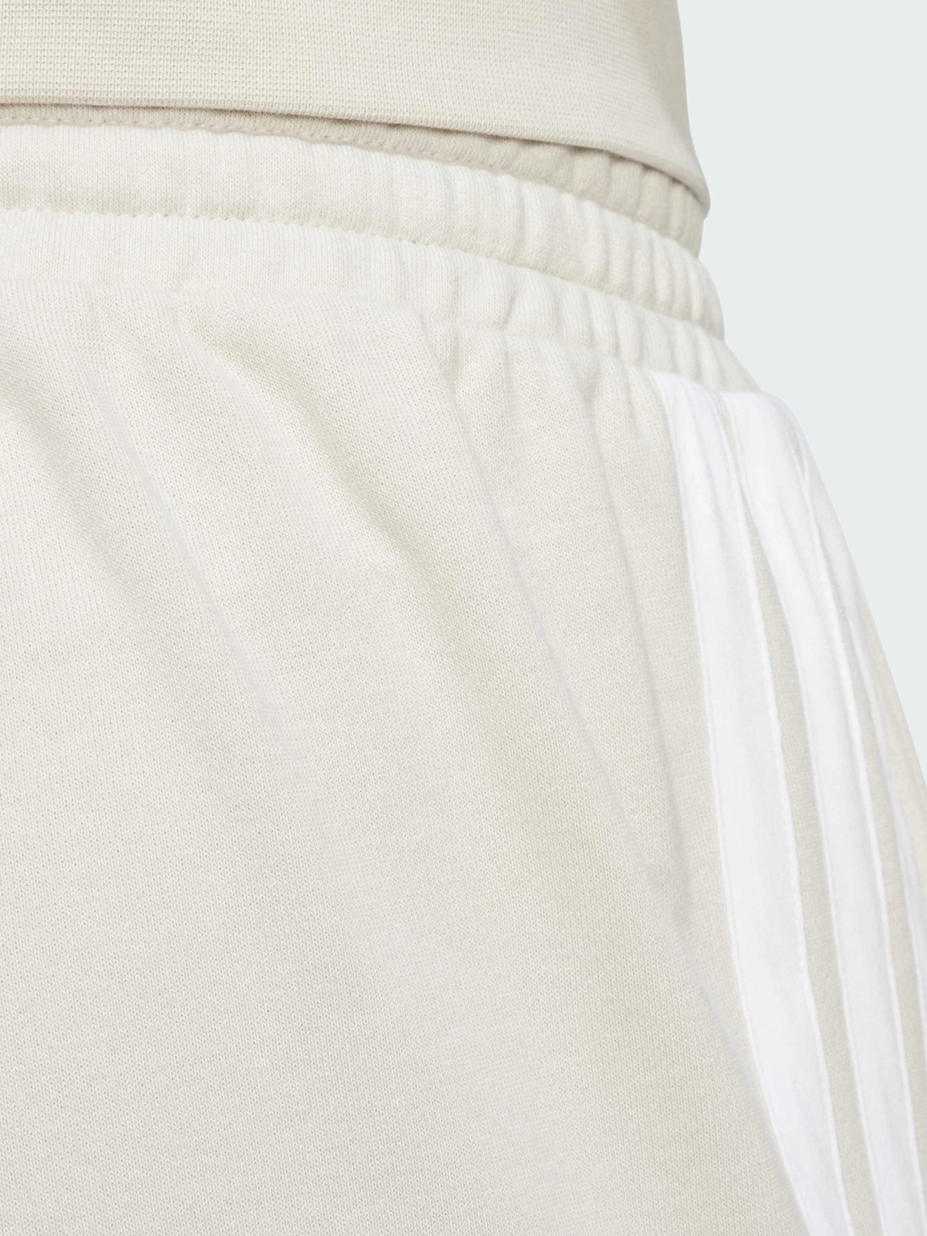 Брюки Adidas модель JE6353 Брюки Adidas модель JE6353 Фото