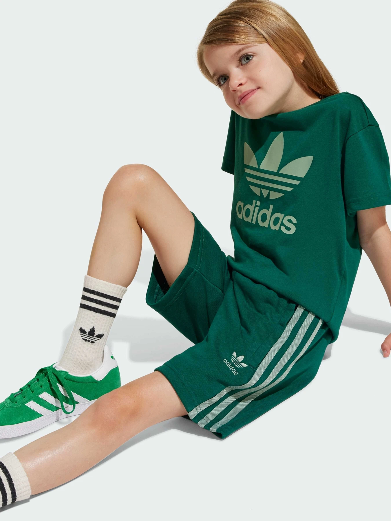 Костюмы Adidas Adicolor модель JC9159 Костюмы Adidas Adicolor модель JC9159 Фото