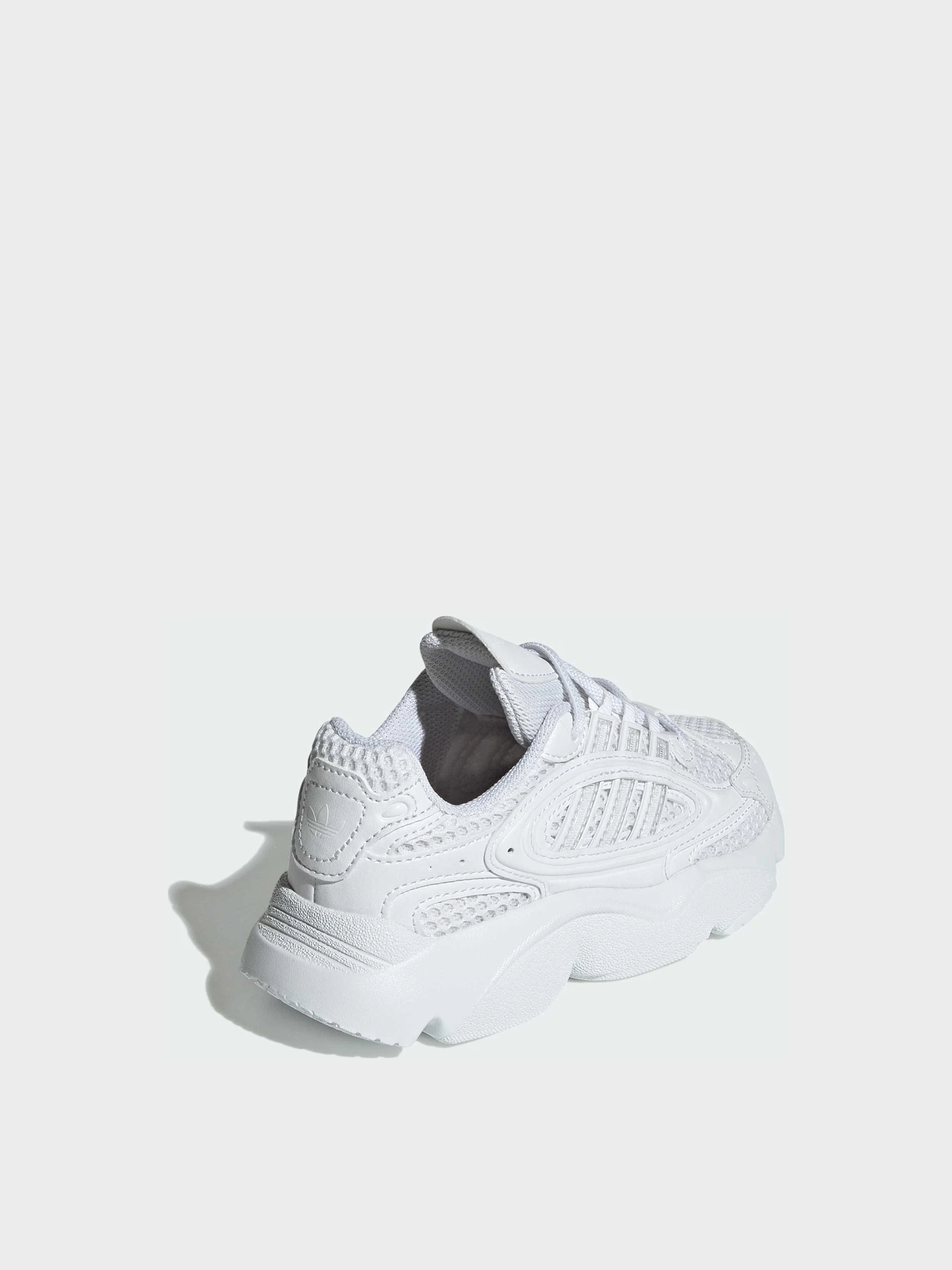 Кросівки Adidas Ozweego модель IH2234 Кросівки Adidas Ozweego модель IH2234 Фото