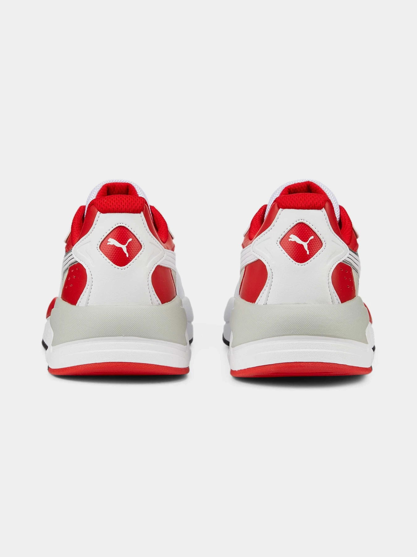 Кросівки PUMA Ferrari X-ray Speed модель 307033 Кросівки PUMA Ferrari X-ray Speed модель 307033 Фото