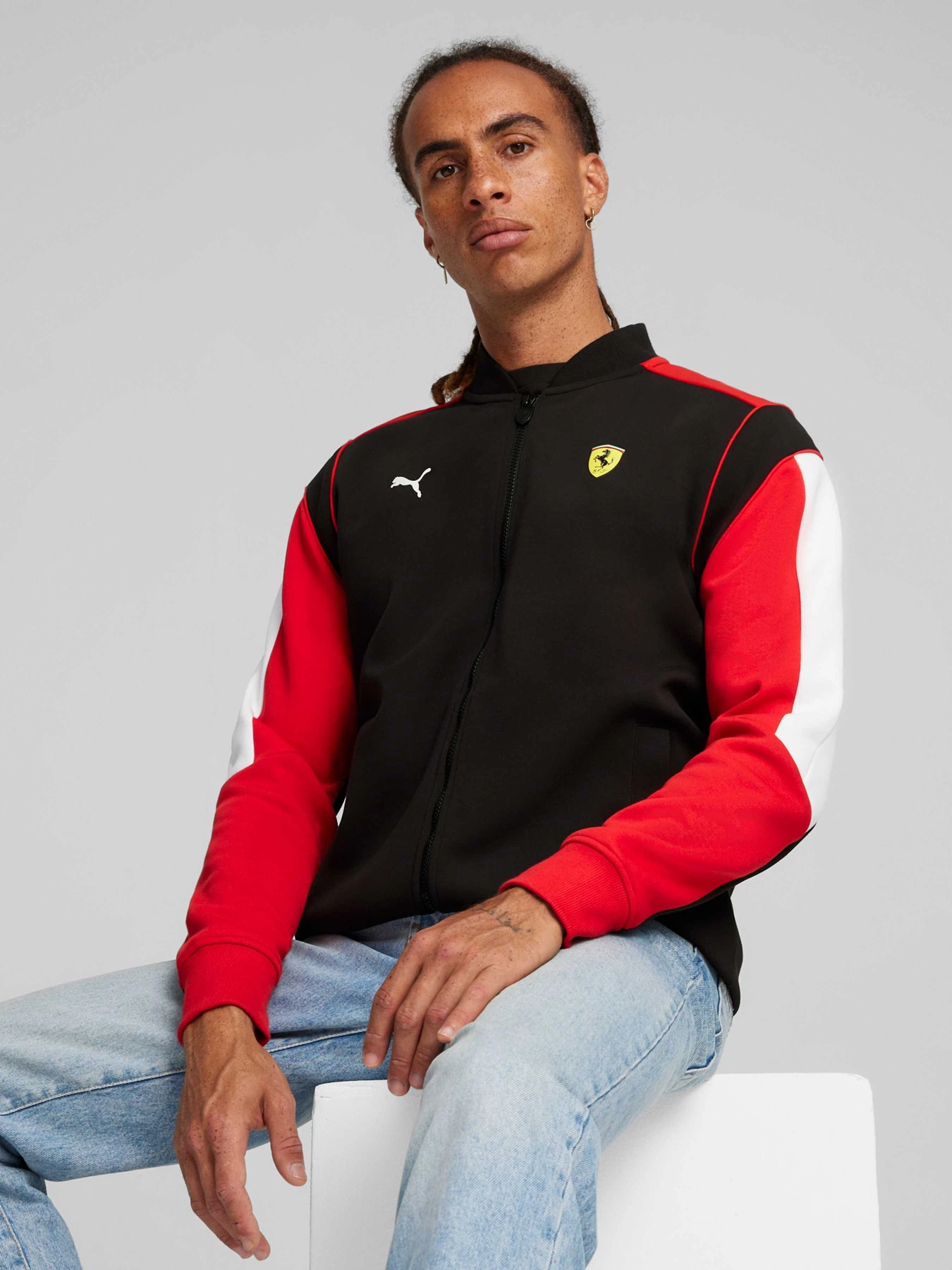 Худи и свитшоты PUMA Ferrari Race Mt7 Track Jkt модель 623808 Худи и свитшоты PUMA Ferrari Race Mt7 Track Jkt модель 623808 Фото