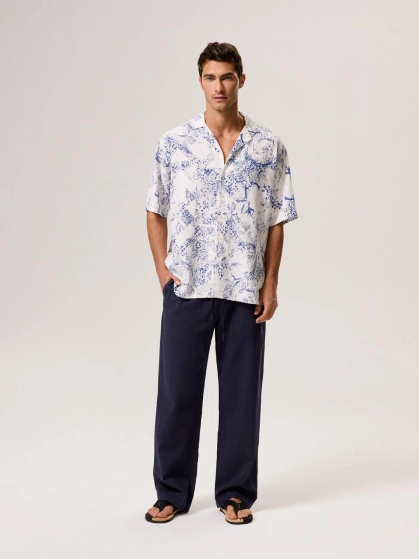 Брюки DIVERSE Nappe модель 10044306 Брюки DIVERSE Nappe модель 10044306 Фото