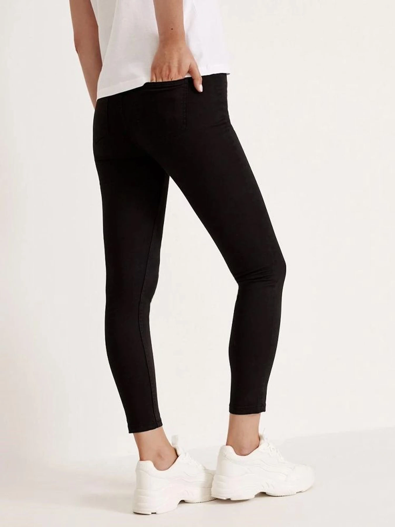Брюки DIVERSE Heti модель 10037706 Брюки DIVERSE Heti модель 10037706 Фото