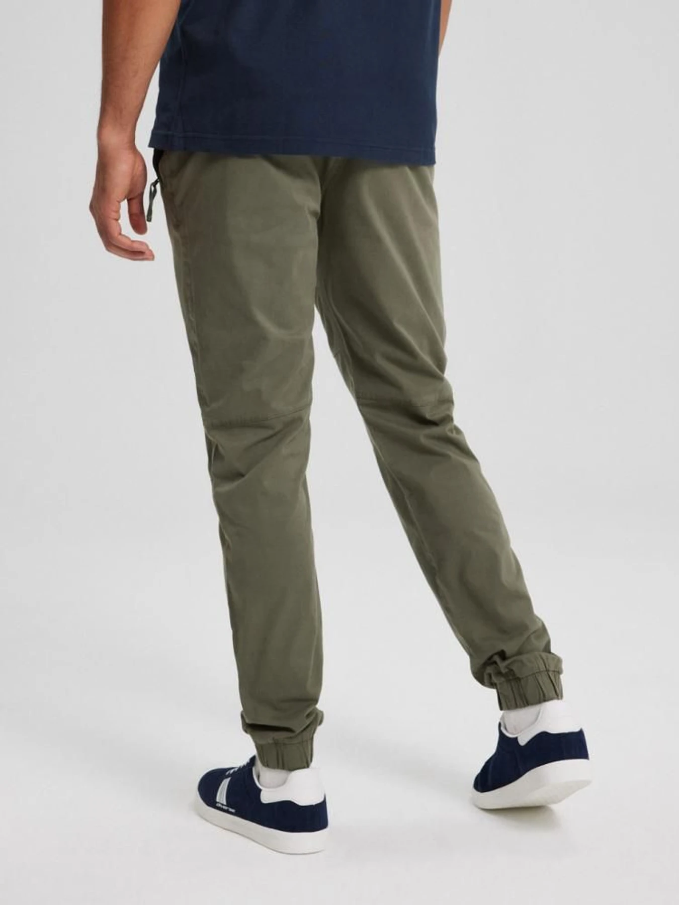 Брюки DIVERSE Jogs Zip модель 10043633 Брюки DIVERSE Jogs Zip модель 10043633 Фото