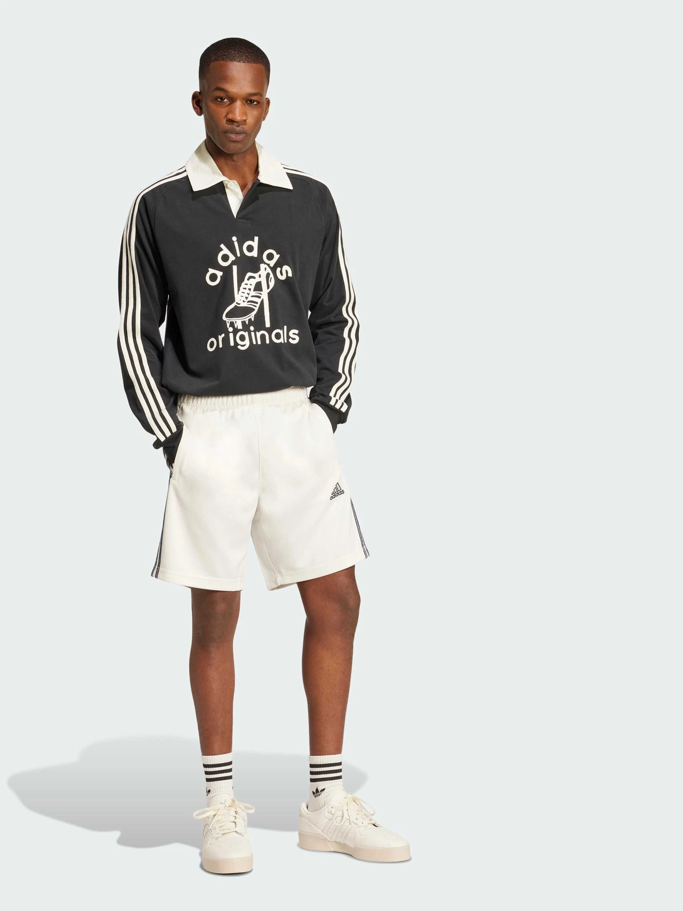 Худи и свитшоты Adidas модель JD1091 Худи и свитшоты Adidas модель JD1091 Фото
