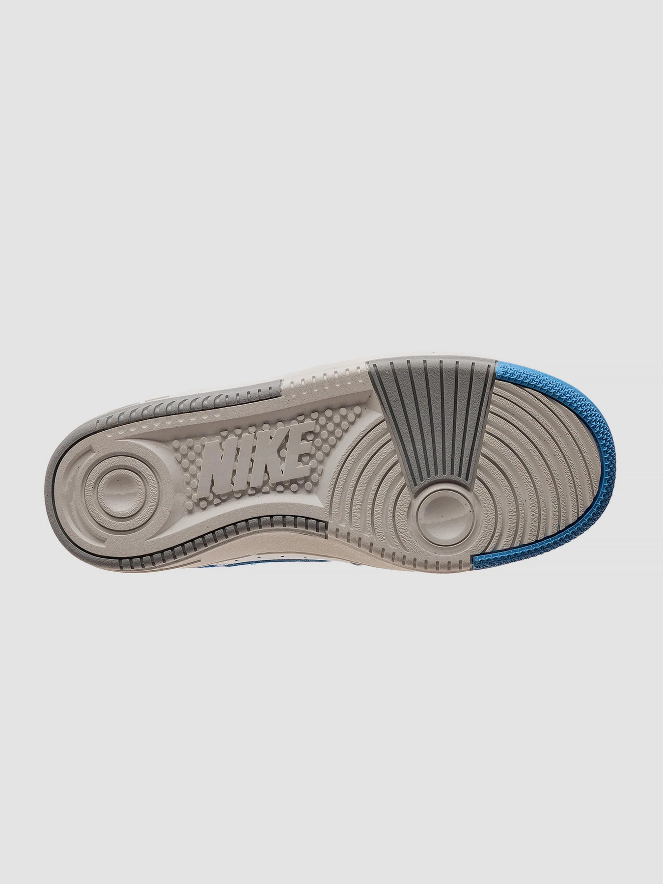 Кросівки NIKE Gamma Force модель DX9176-108 Фото