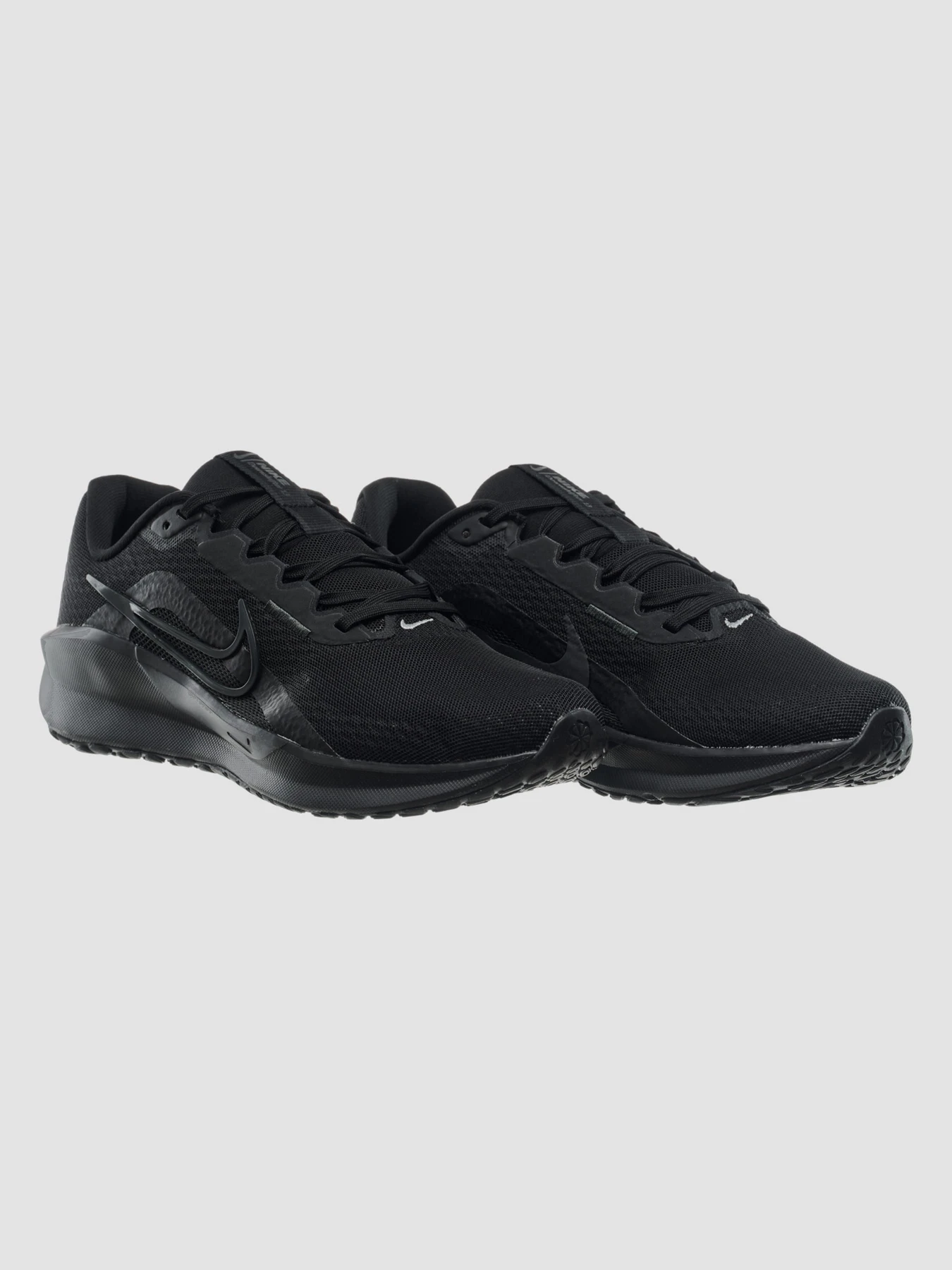 Кросівки NIKE Downshifter 13 модель FD6454-003 Кросівки NIKE Downshifter 13 модель FD6454-003 Фото