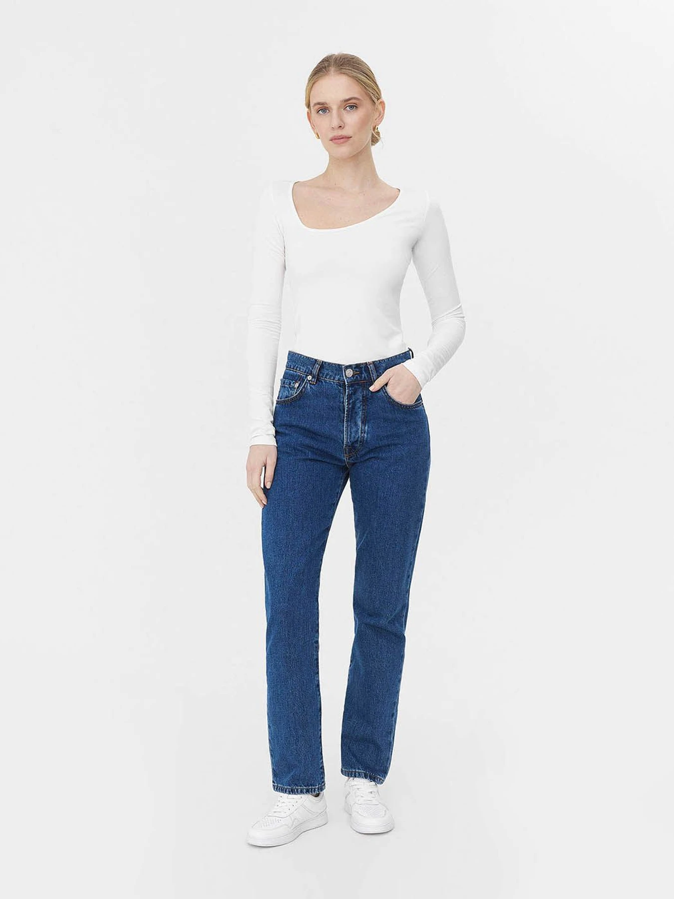 Джинсы FASHIONISTA модель J5008 Джинсы FASHIONISTA модель J5008 Фото