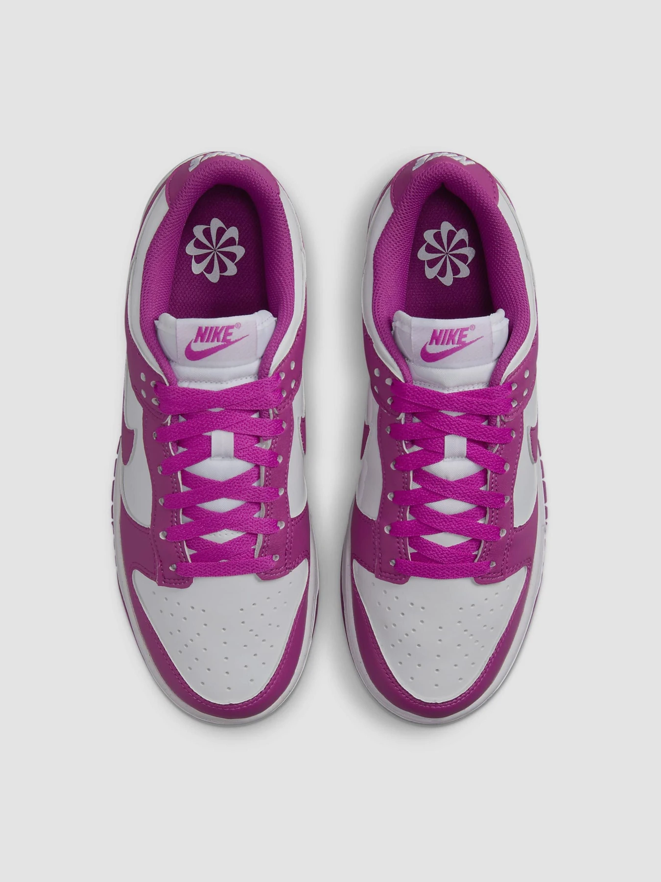 Кросівки NIKE Dunk Low Next Nature модель DD1873-110 Кросівки NIKE Dunk Low Next Nature модель DD1873-110 Фото