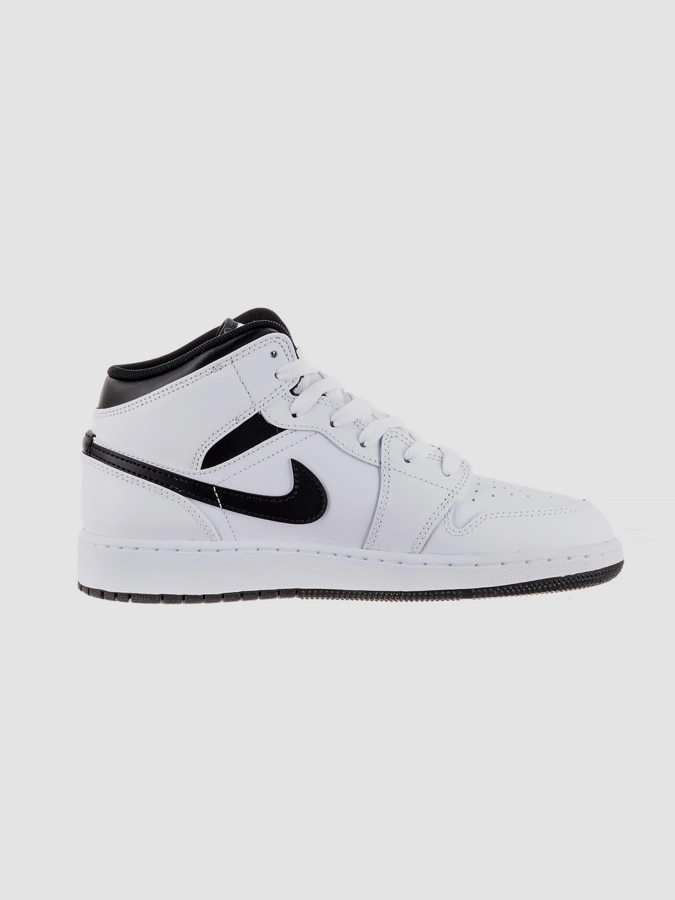 Кросівки Jordan Air 1 Mid модель DQ8423-132 Фото