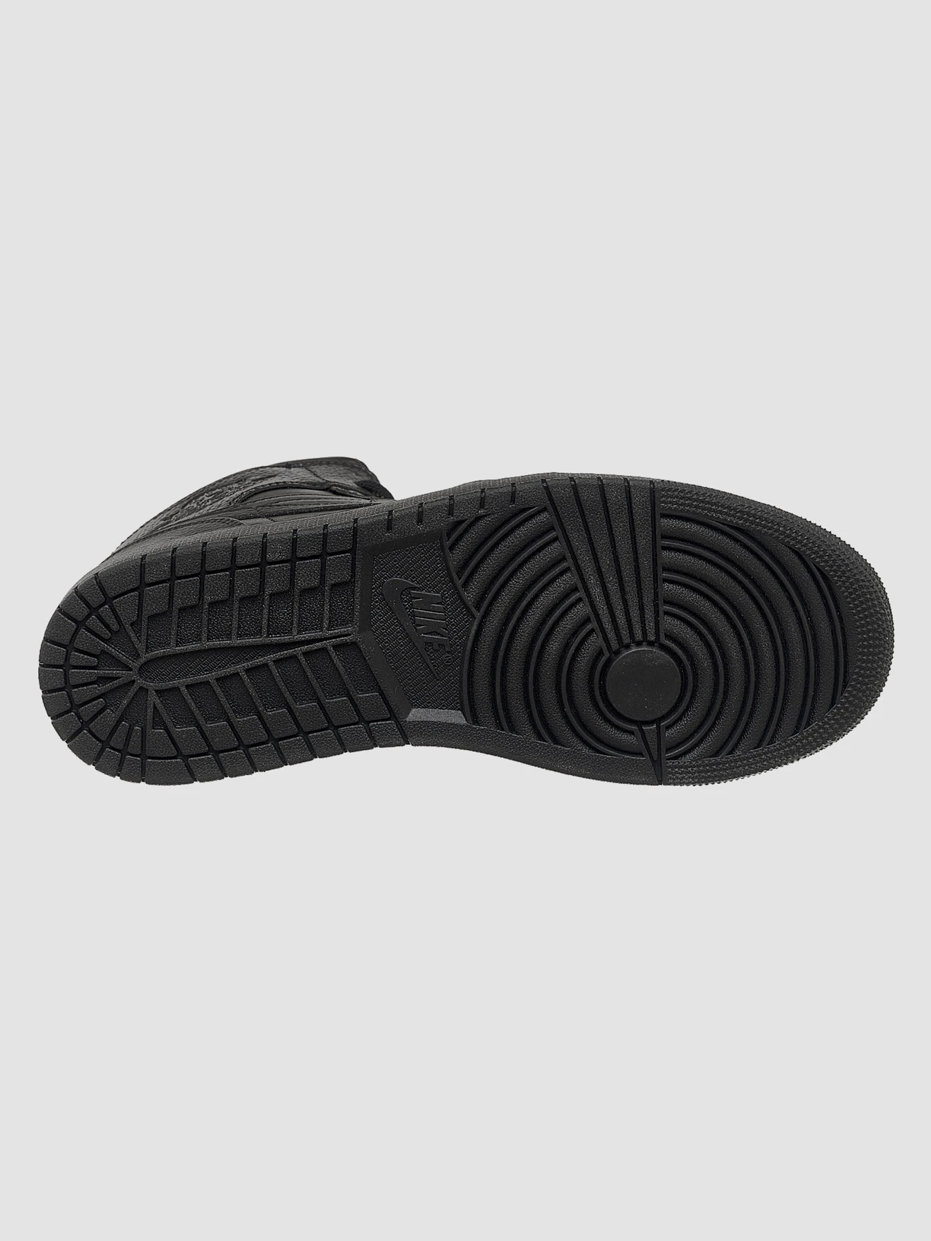 Кроссовки Jordan 1 Mid Triple Black модель 554724-091 Кроссовки Jordan 1 Mid Triple Black модель 554724-091 Фото