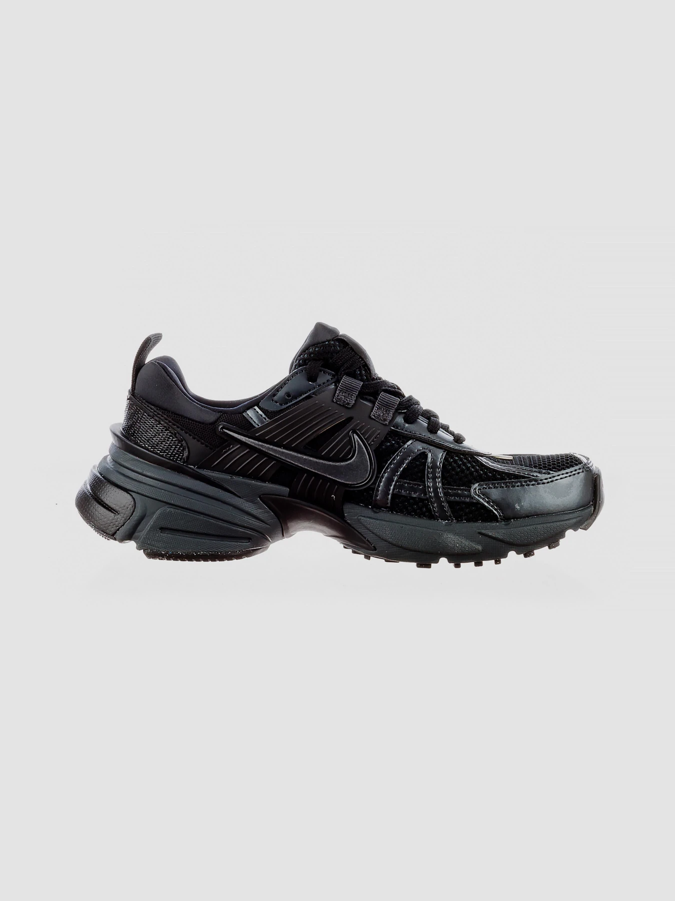 Кроссовки NIKE V2k Run модель FD0736-001 Кроссовки NIKE V2k Run модель FD0736-001 Фото
