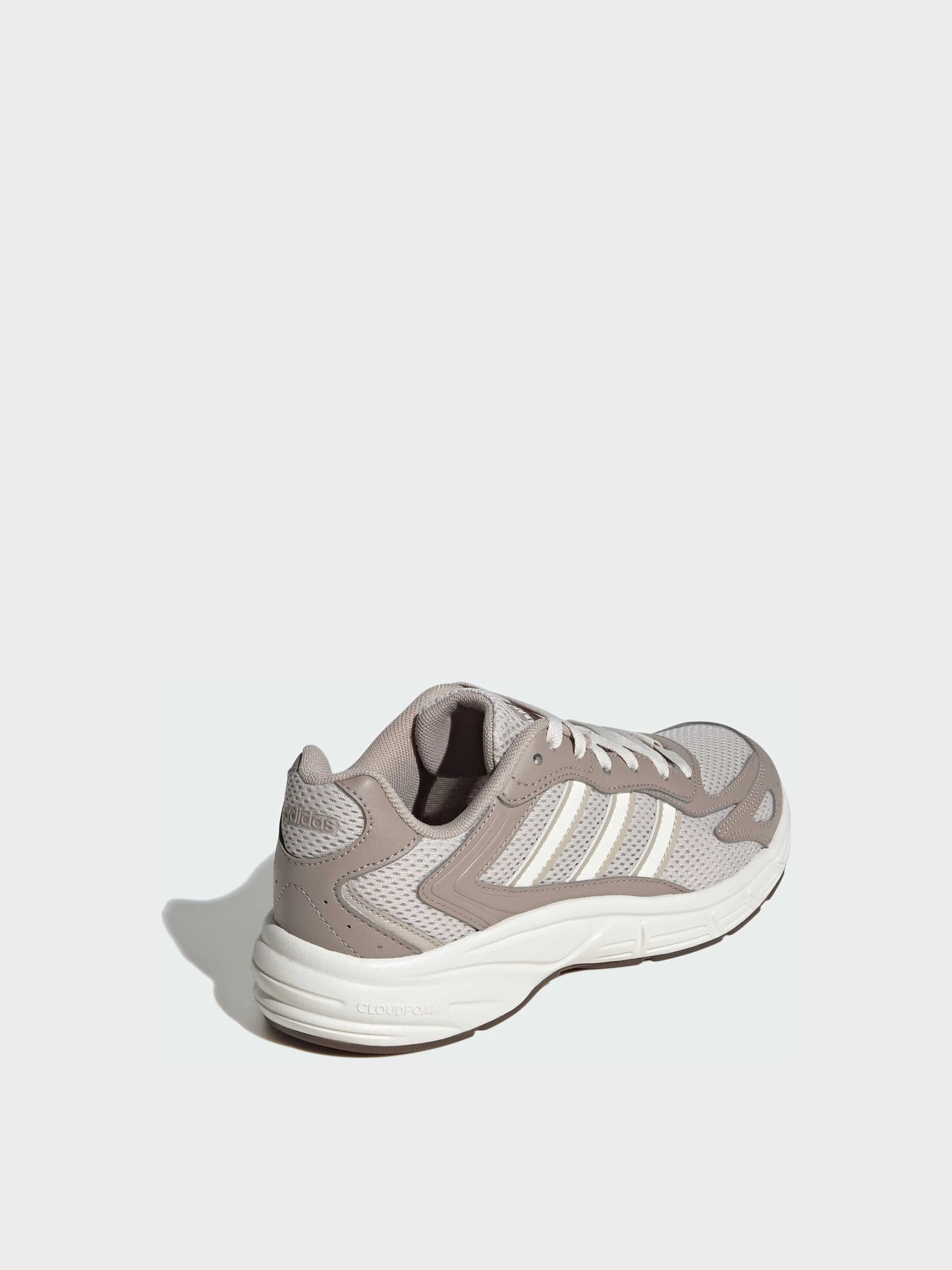 Кроссовки Adidas модель JI2850 Кроссовки Adidas модель JI2850 Фото