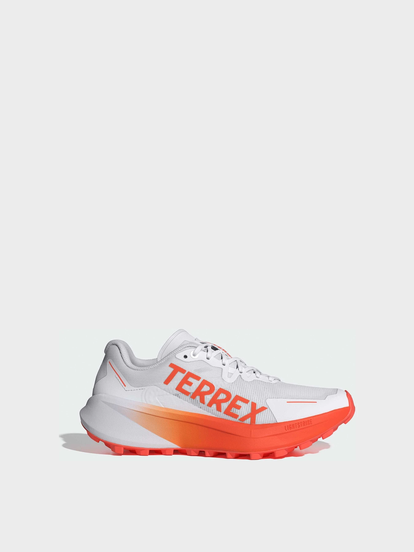 Кроссовки Adidas Terrex модель JI0955 Кроссовки Adidas Terrex модель JI0955 Фото