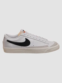 Кроссовки NIKE Blazer Low' 77 Vintage модель DA6364-101 Фото