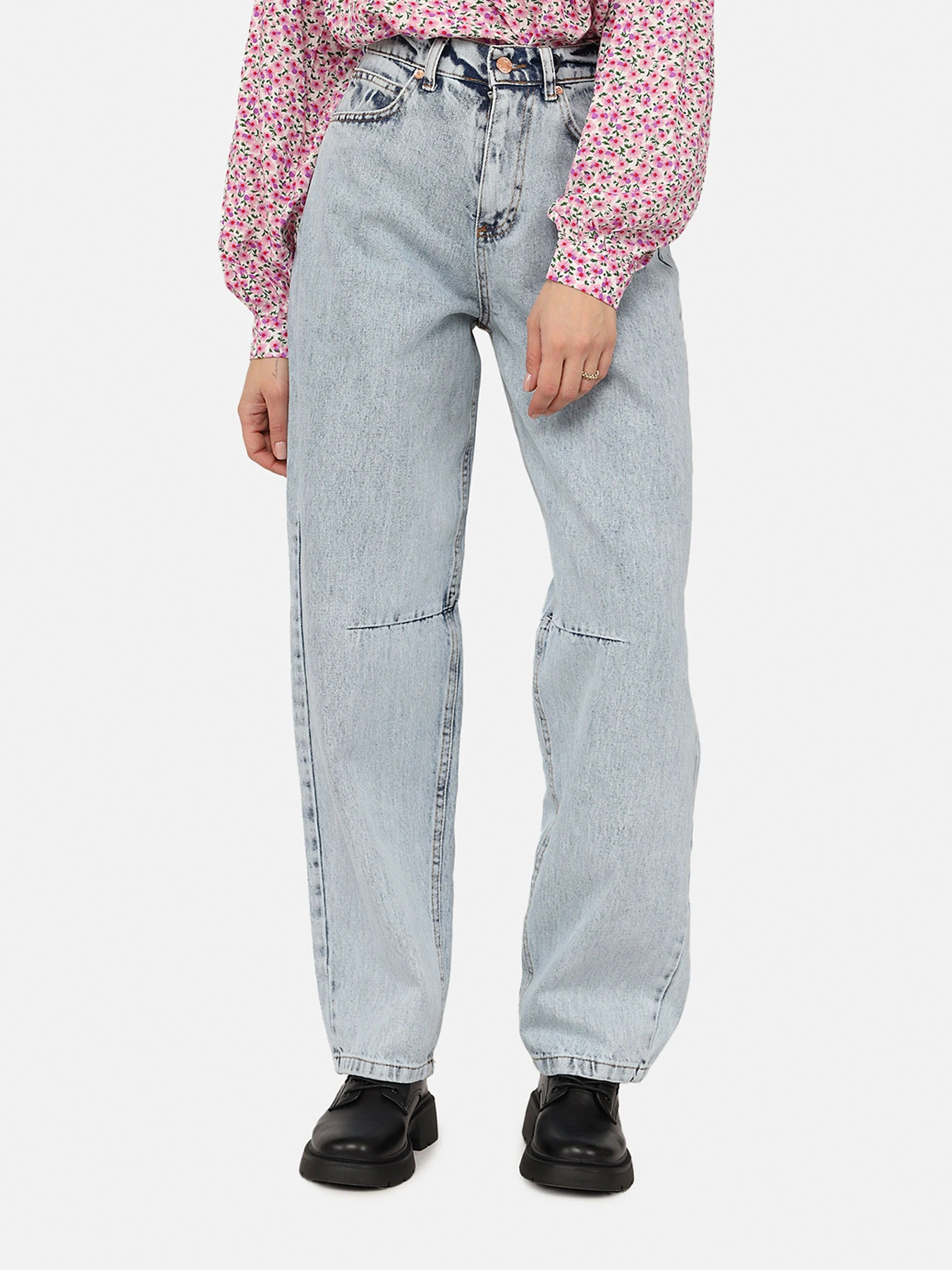 Джинси YUKI модель ЦБ-00270502 Джинси YUKI модель ЦБ-00270502 Фото