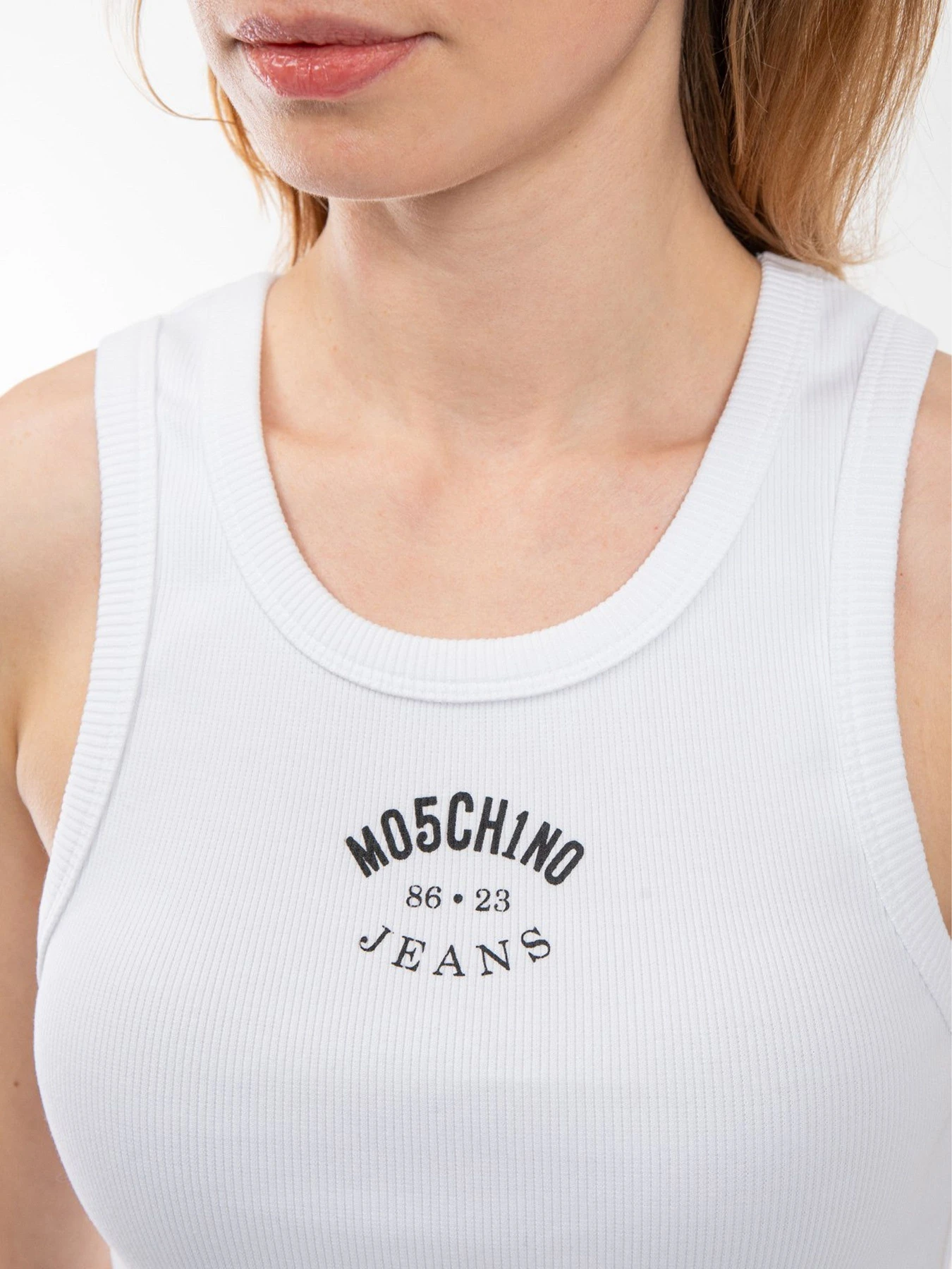 Футболки і поло Moschino модель 251K2J080537311001 Фото