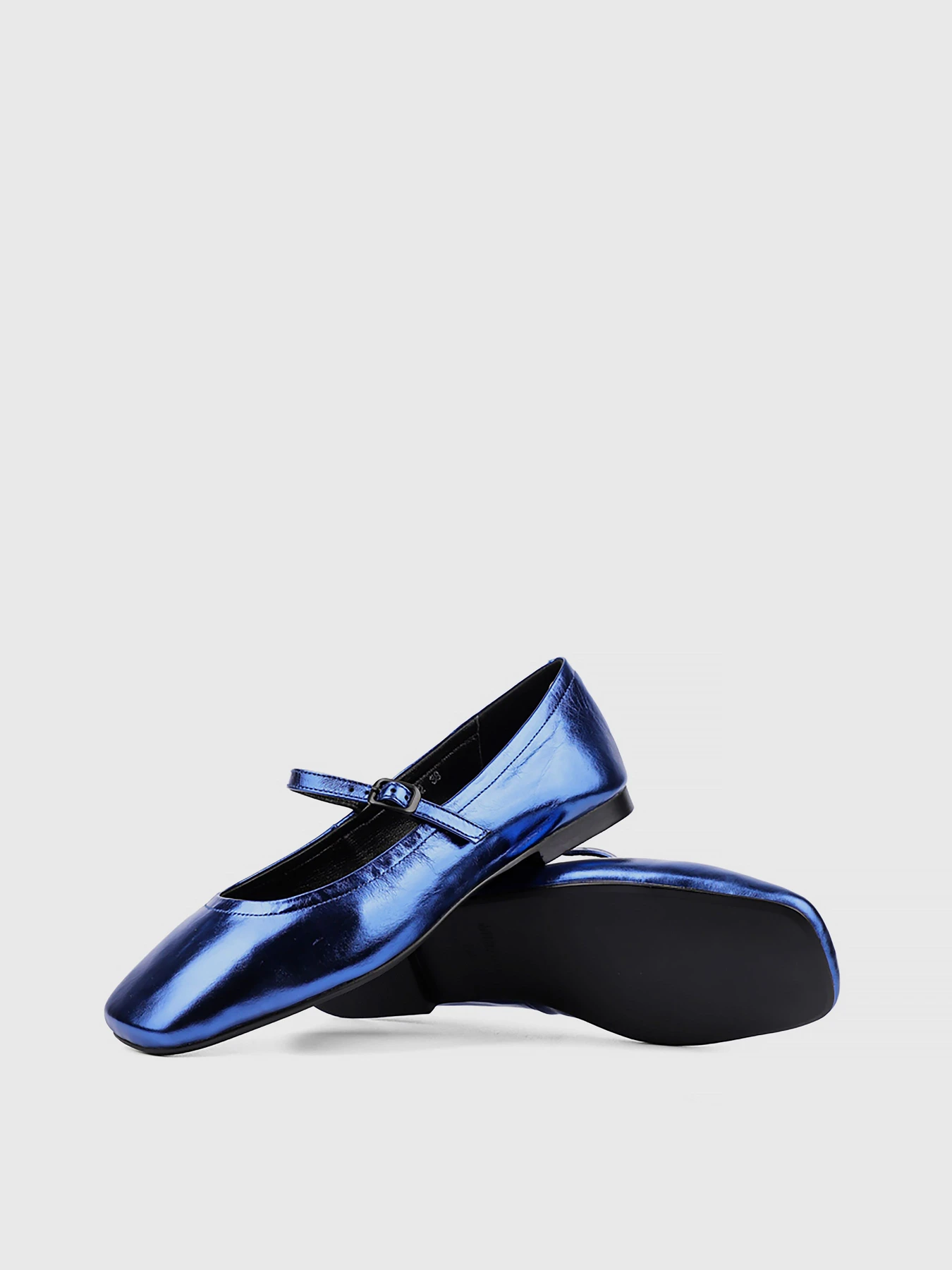 Туфли и лоферы MIRATON модель Y103-2 Туфли и лоферы MIRATON модель Y103-2 Фото