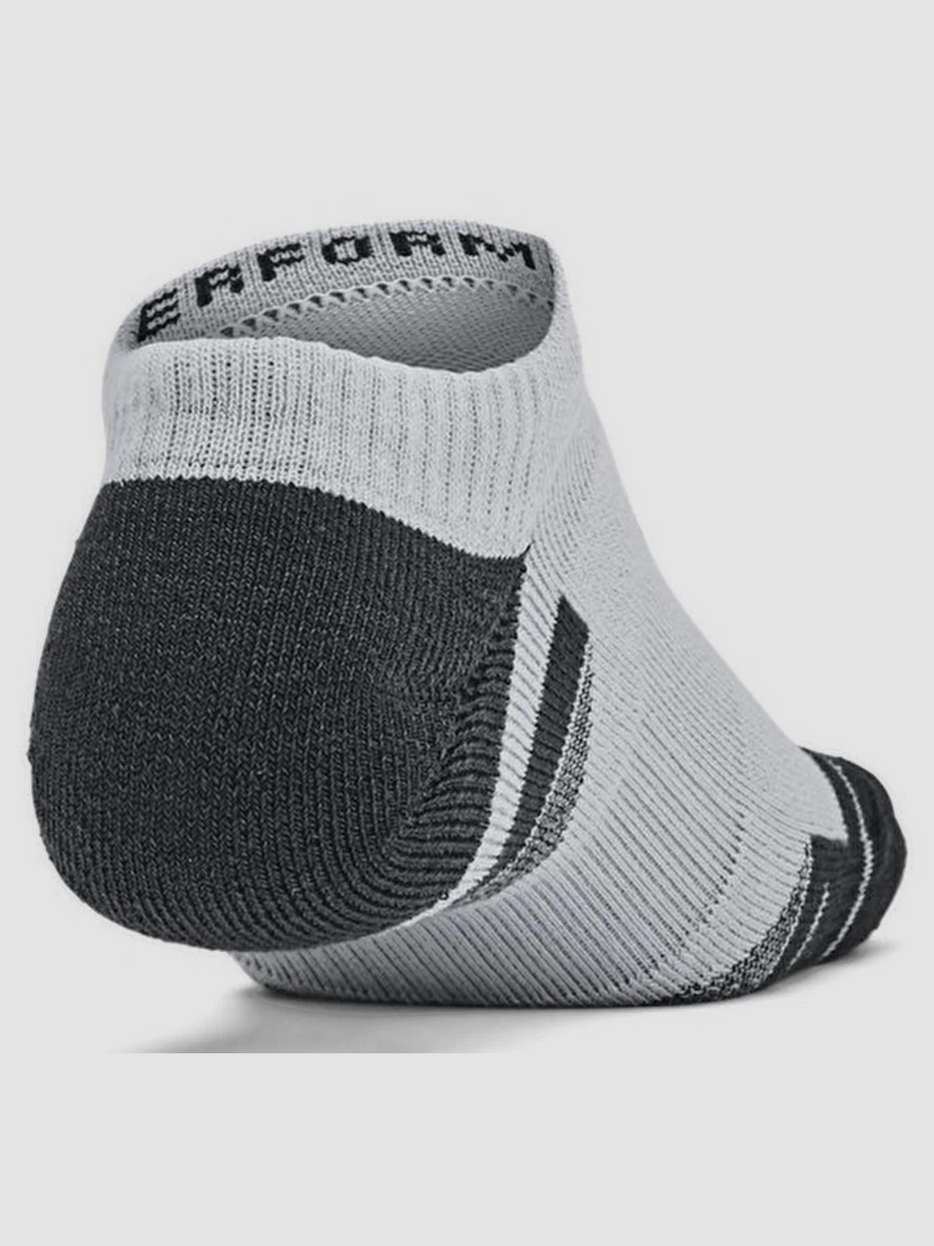 Шкарпетки та гольфи Under Armour Ua Perf Tech 6Pk модель 1386243-011 Шкарпетки та гольфи Under Armour Ua Perf Tech 6Pk модель 1386243-011 Фото
