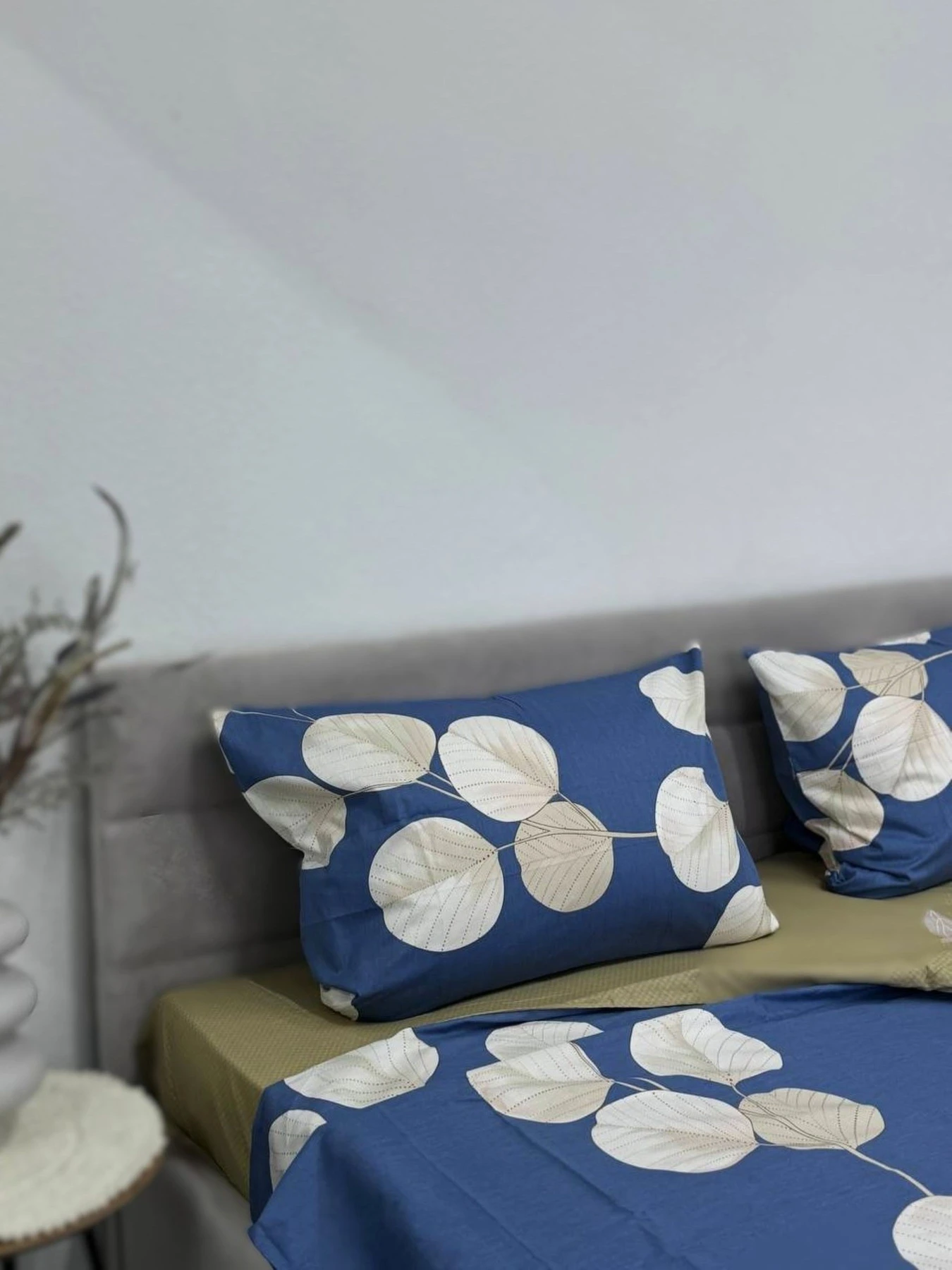 Комплект постільної білизни Листя на синьому синій двосторонній Ecotton модель 23712-21210 Комплект постільної білизни Листя на синьому синій двосторонній Ecotton модель 23712-21210 Фото