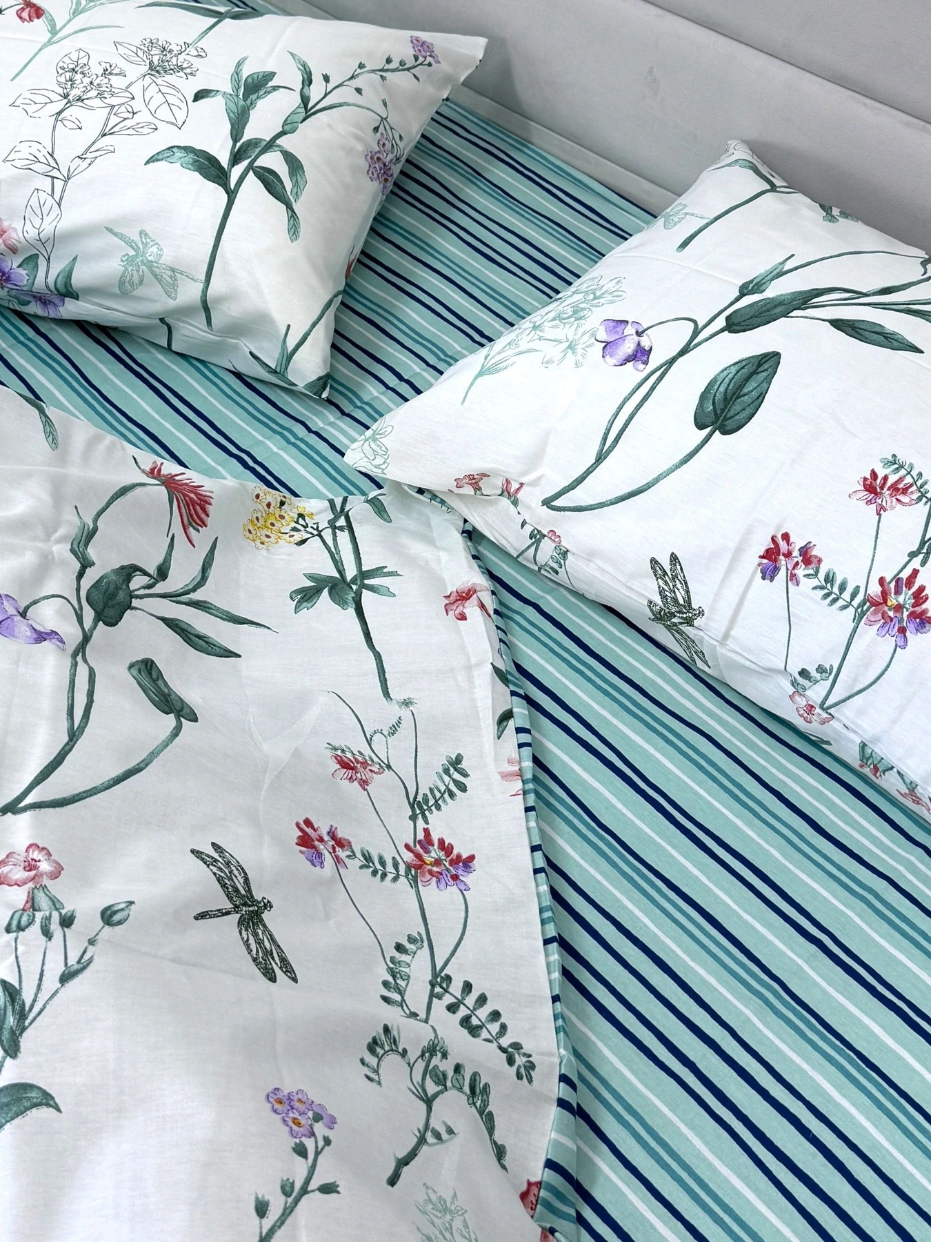 Комплект постільної білизни із сатину з польовими квітами Ecotton модель 24802-24307 Фото