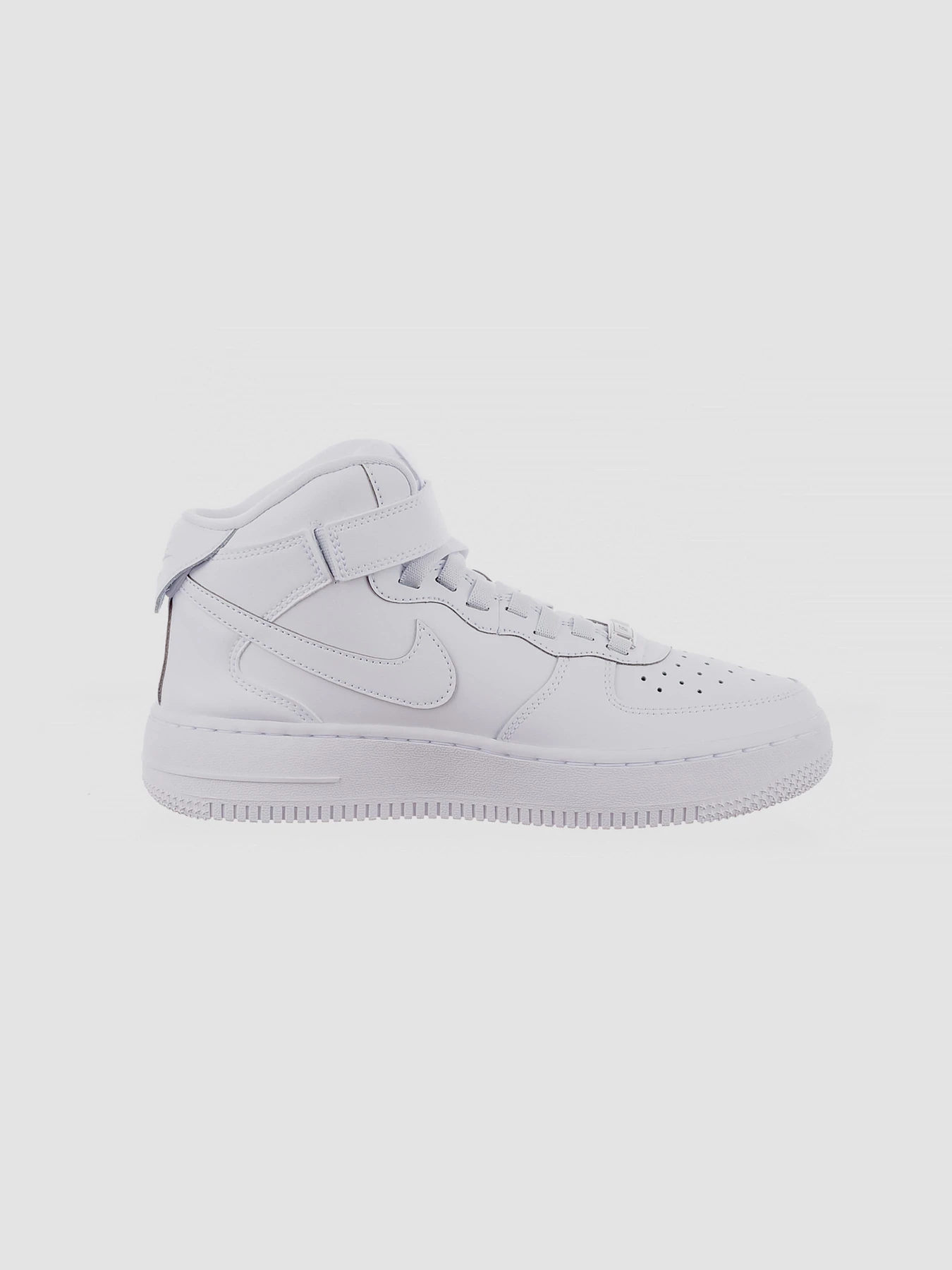Кросівки NIKE Air Force 1 модель FN1193-111 Фото