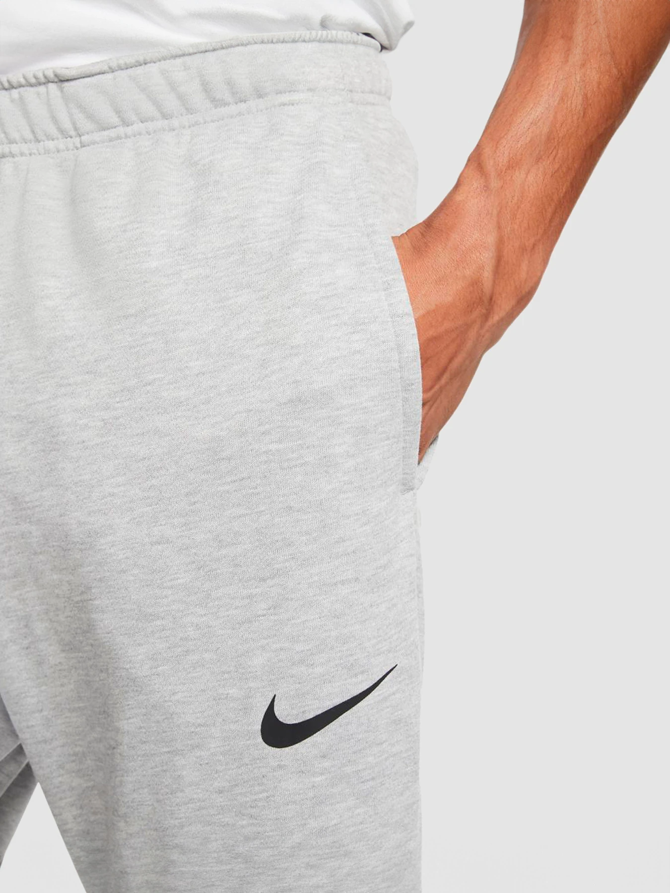 Брюки NIKE M Dry Pant Taper Fleece модель CJ4312-063 Брюки NIKE M Dry Pant Taper Fleece модель CJ4312-063 Фото