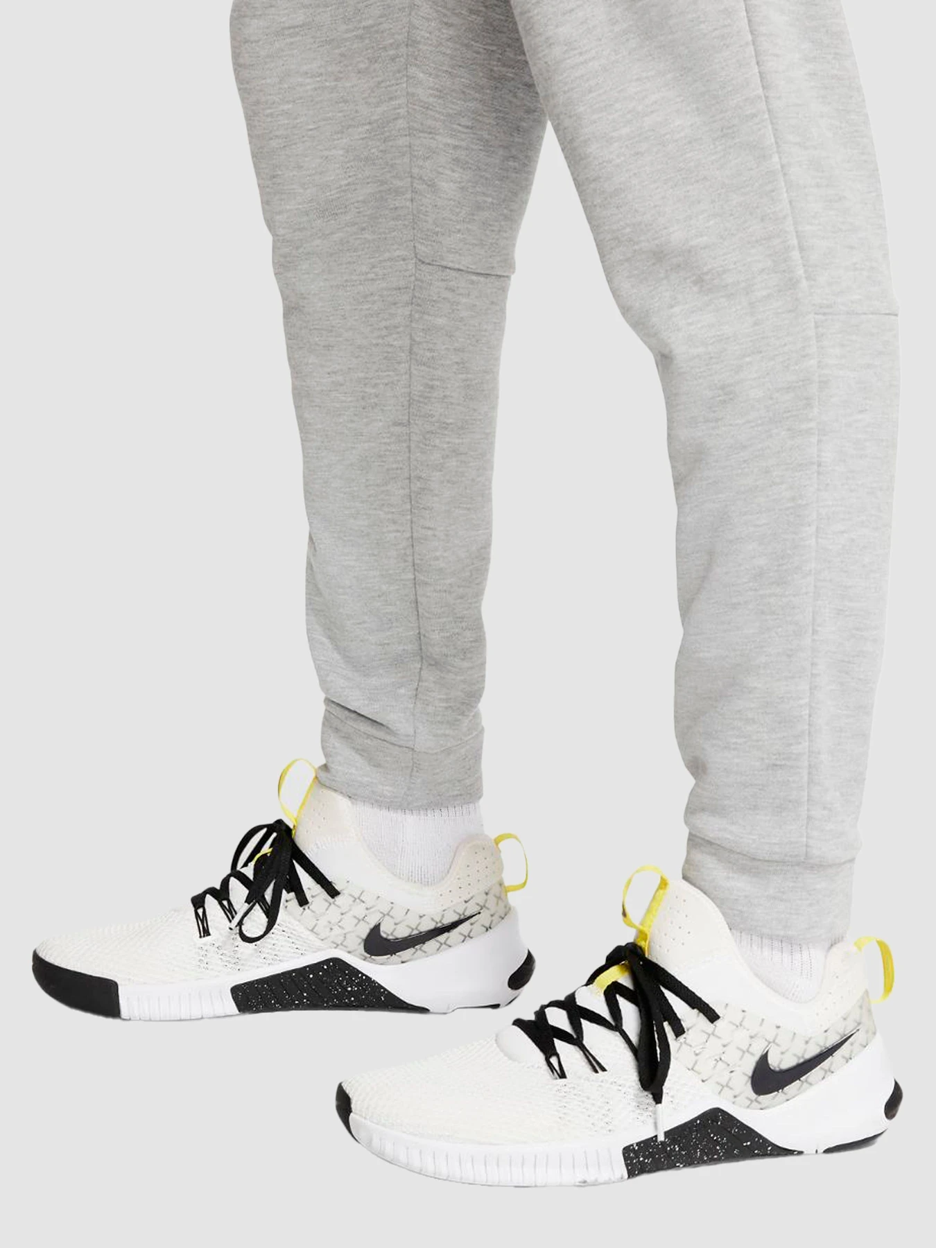 Брюки NIKE M Dry Pant Taper Fleece модель CJ4312-063 Брюки NIKE M Dry Pant Taper Fleece модель CJ4312-063 Фото