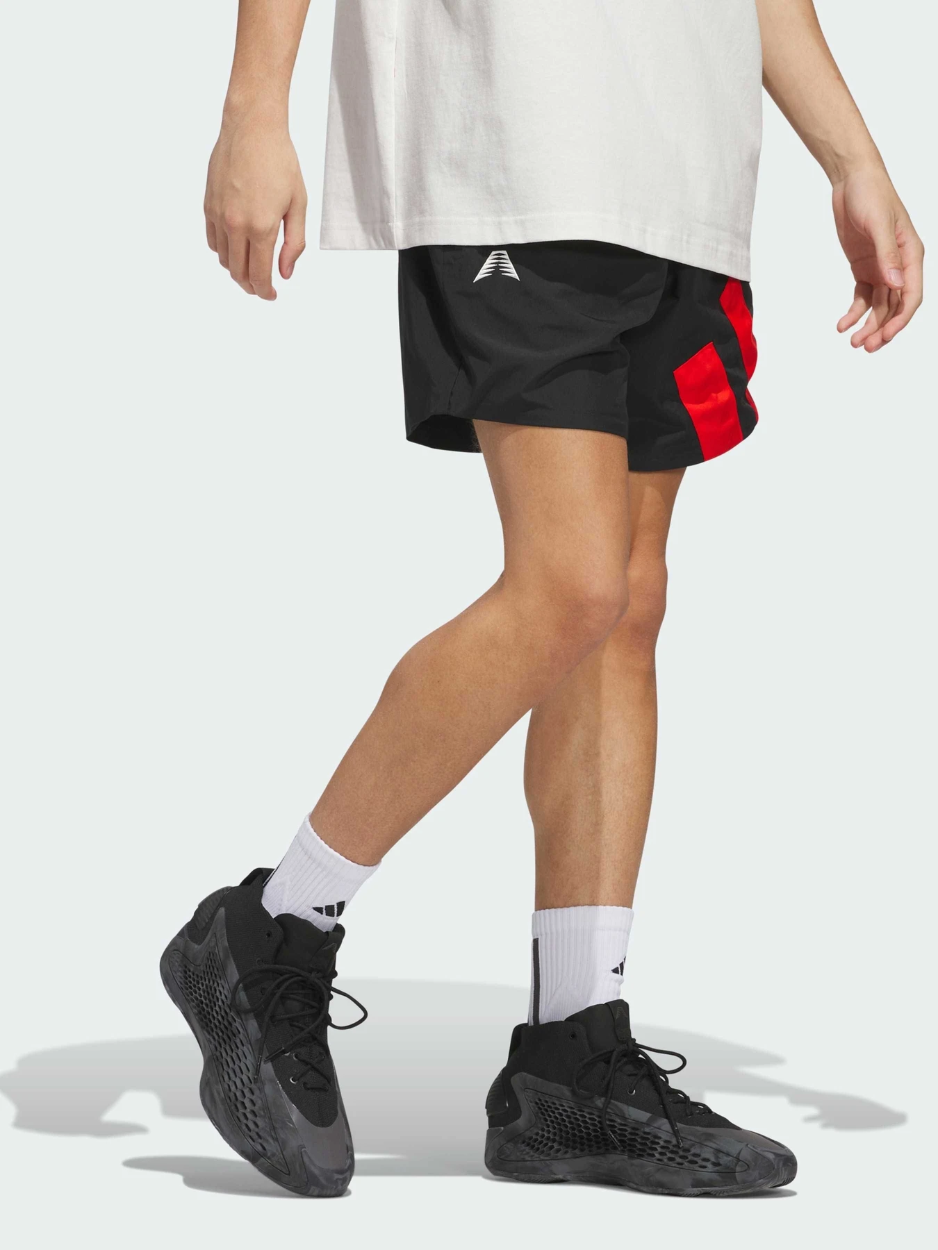 Шорты Adidas модель JC7847 Шорты Adidas модель JC7847 Фото