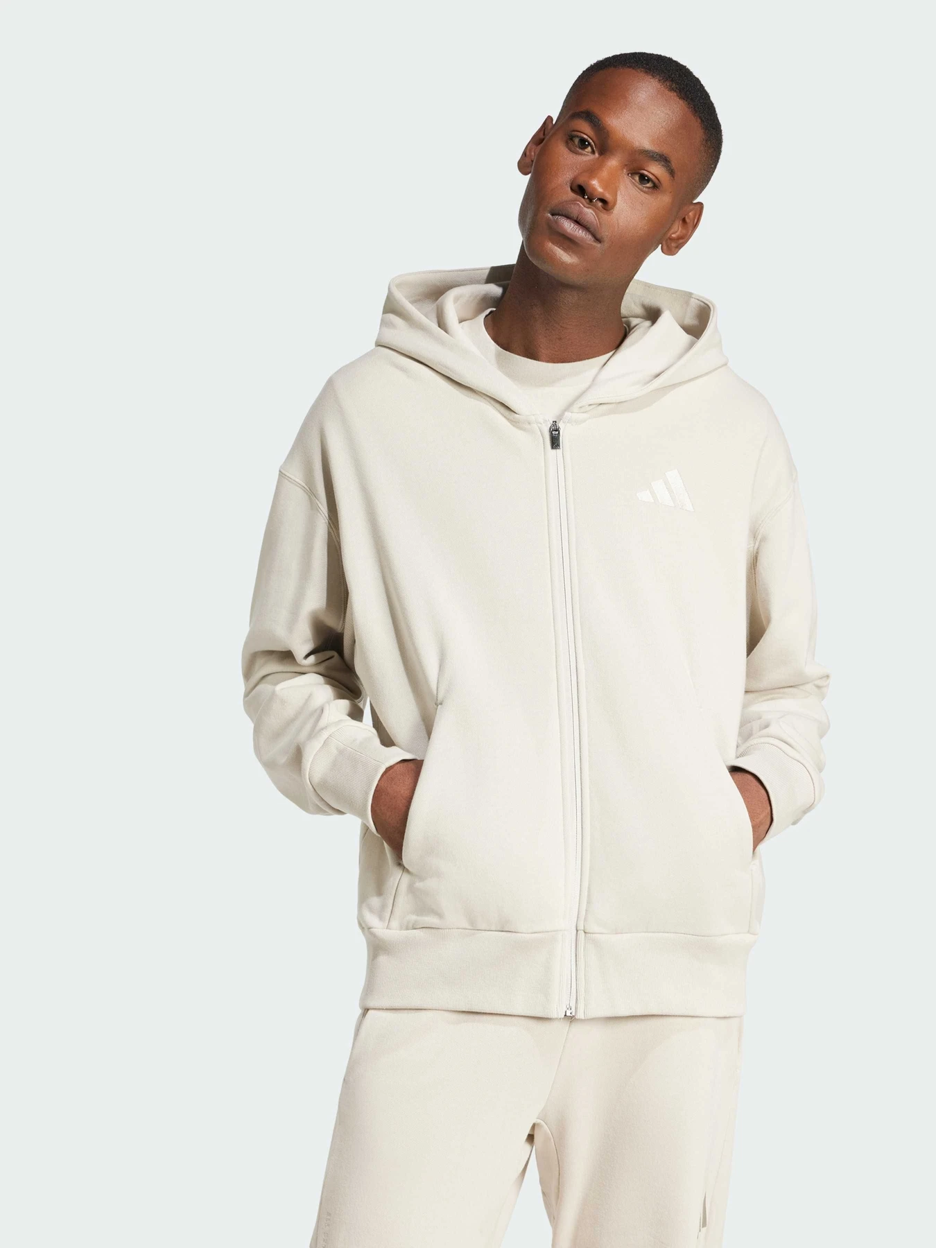 Худи и свитшоты Adidas модель JI6364 Худи и свитшоты Adidas модель JI6364 Фото