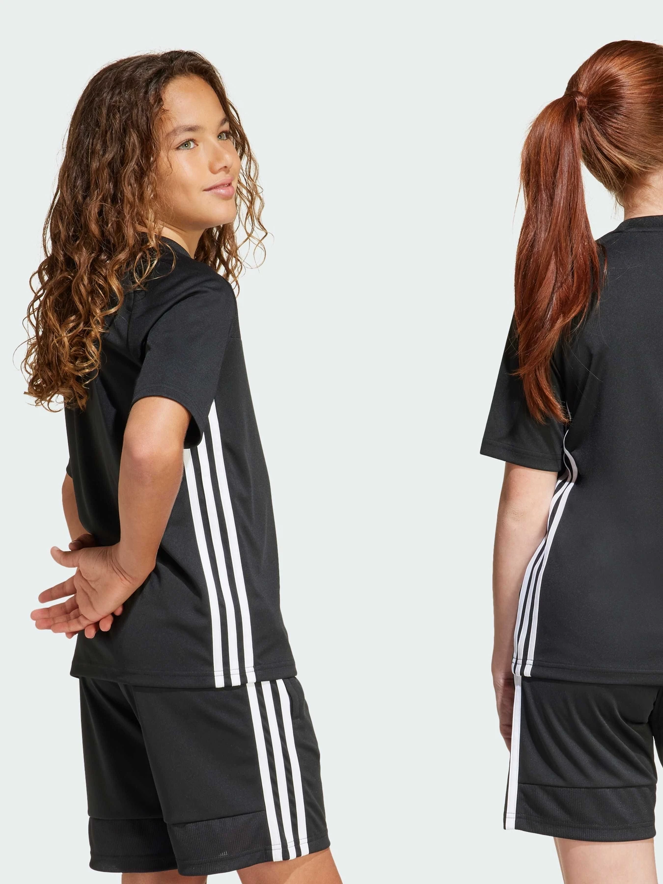 Футболки и поло Adidas Tiro модель JD0585 Футболки и поло Adidas Tiro модель JD0585 Фото