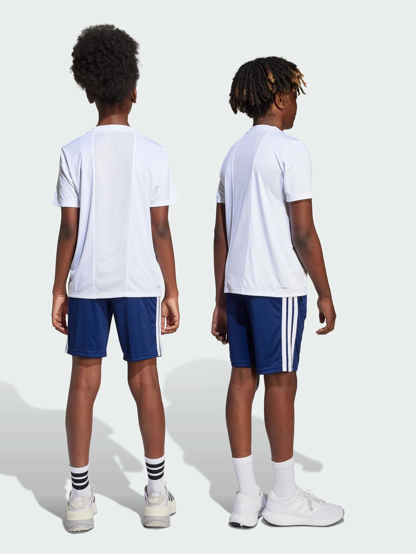 Костюмы Adidas модель JJ1030 Фото