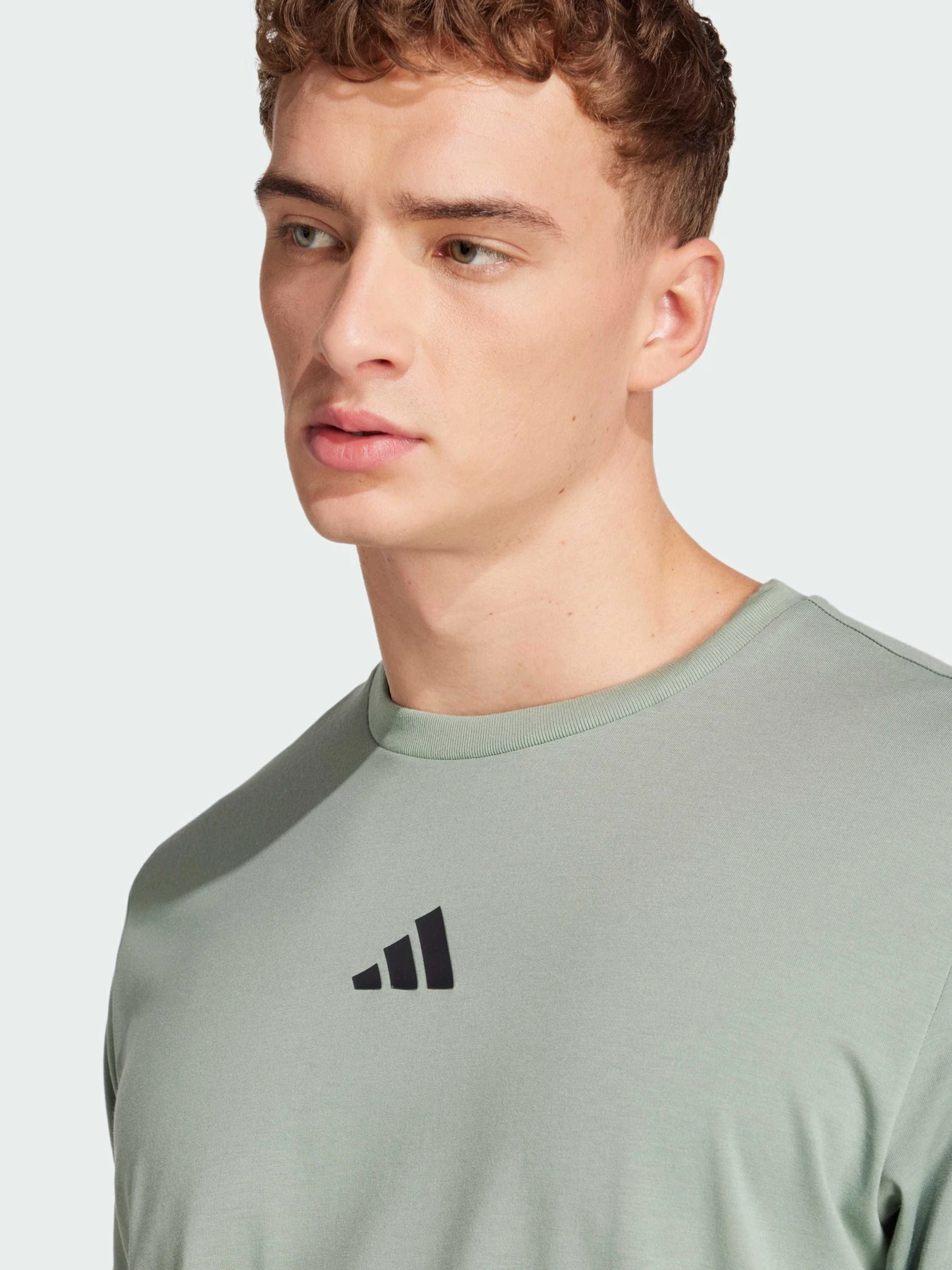 Футболки и поло Adidas модель JD8234 Футболки и поло Adidas модель JD8234 Фото
