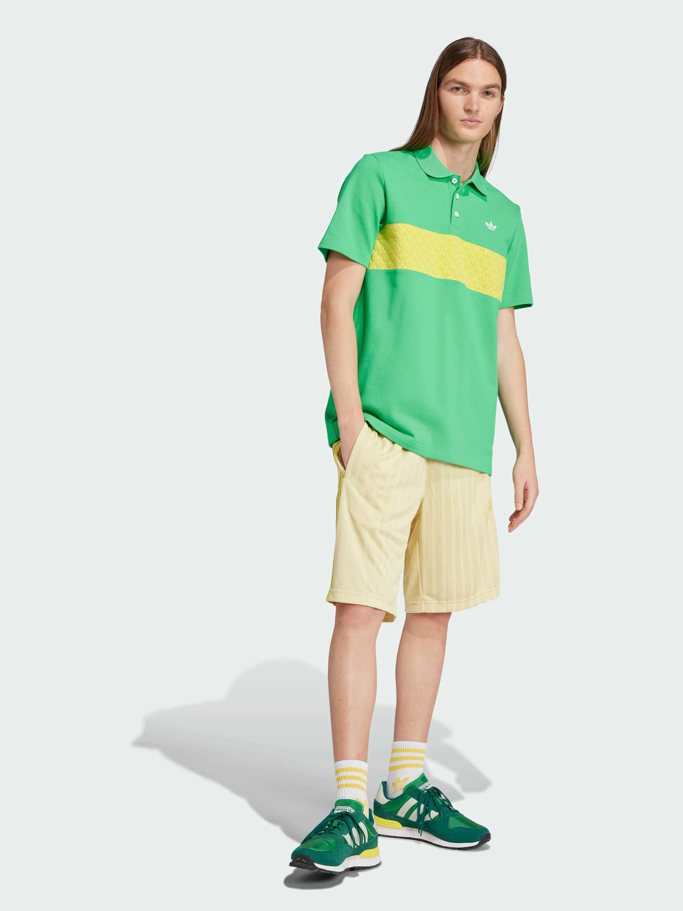 Футболки і поло Adidas Graphics модель JP4435 Фото