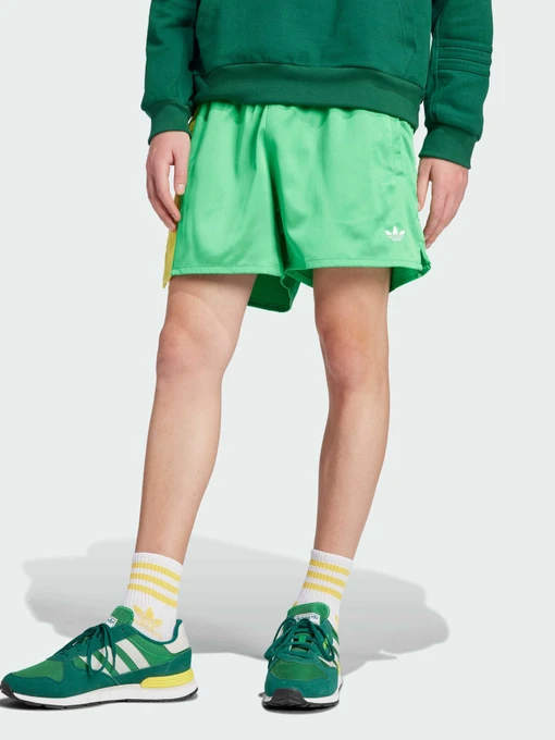 Шорты Adidas Graphics модель JP4445 Фото