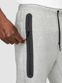 Брюки NIKE Tech Fleece модель FB8002-063 Фото