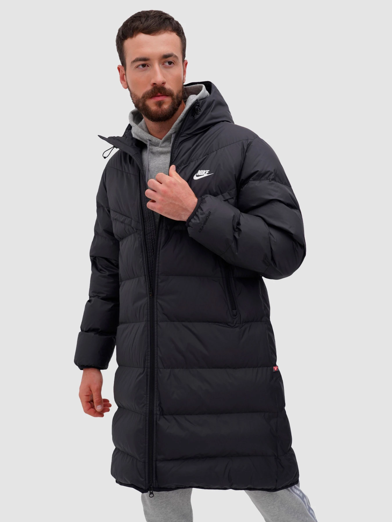Куртки та дублянки NIKE Windrunner Primaloft модель FB8189-010 Фото
