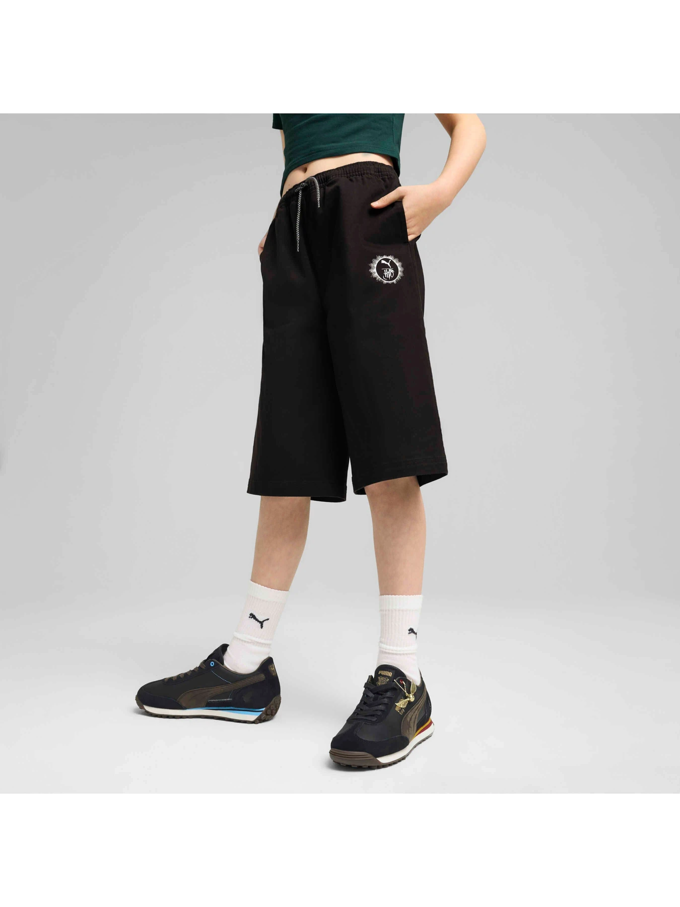 Шорти PUMA x Harry Potter Jorts модель 630083 Шорти PUMA x Harry Potter Jorts модель 630083 Фото