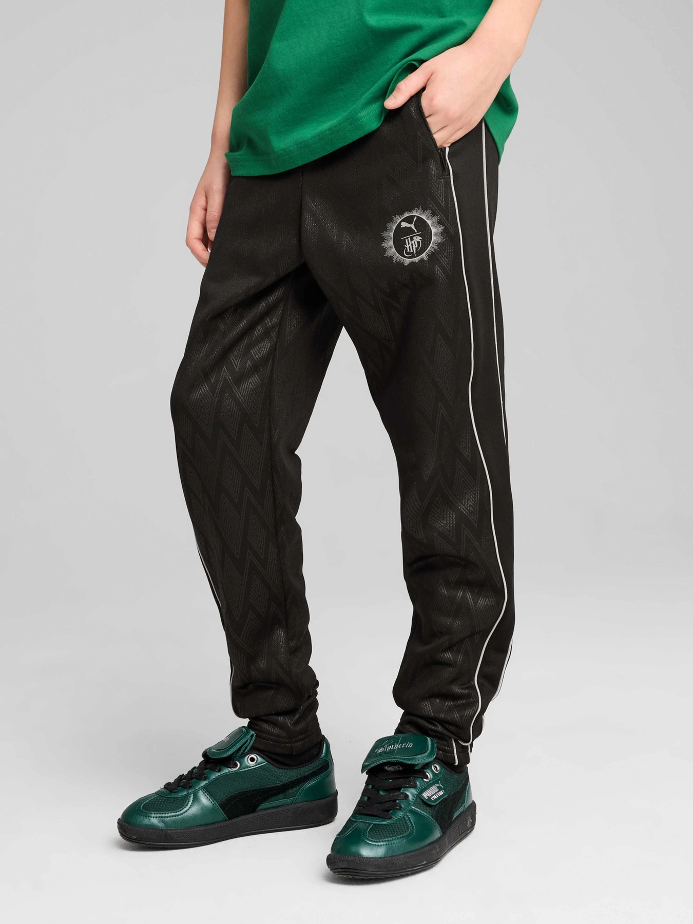 Брюки PUMA x Harry Potter T7 Pants модель 630081 Брюки PUMA x Harry Potter T7 Pants модель 630081 Фото