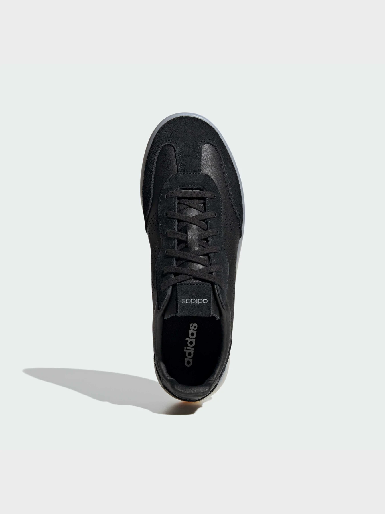Кросівки Adidas модель JI2327 Фото