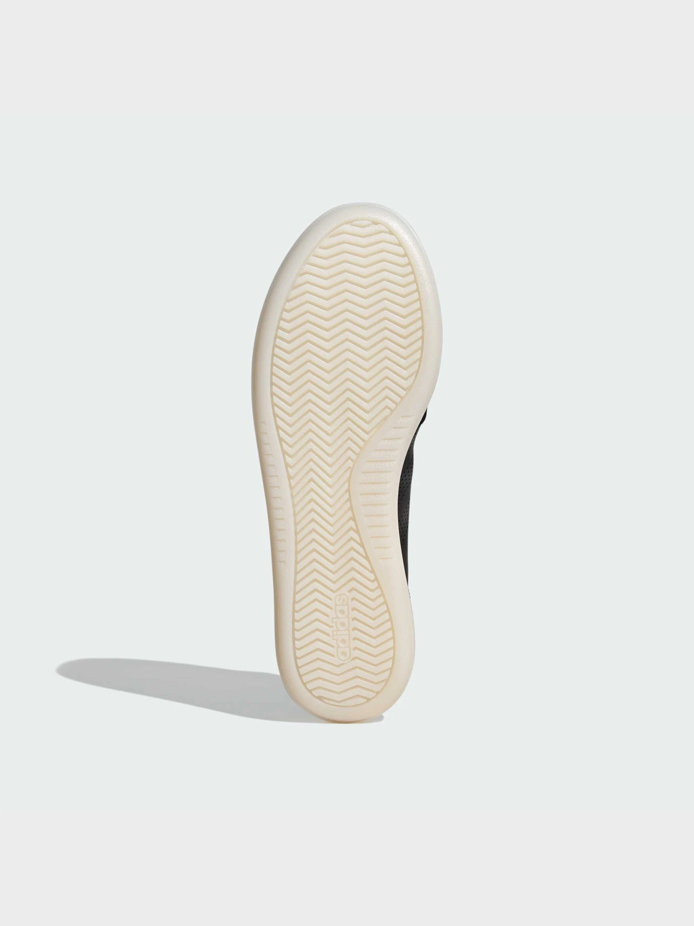 Кросівки Adidas модель JI2327 Фото