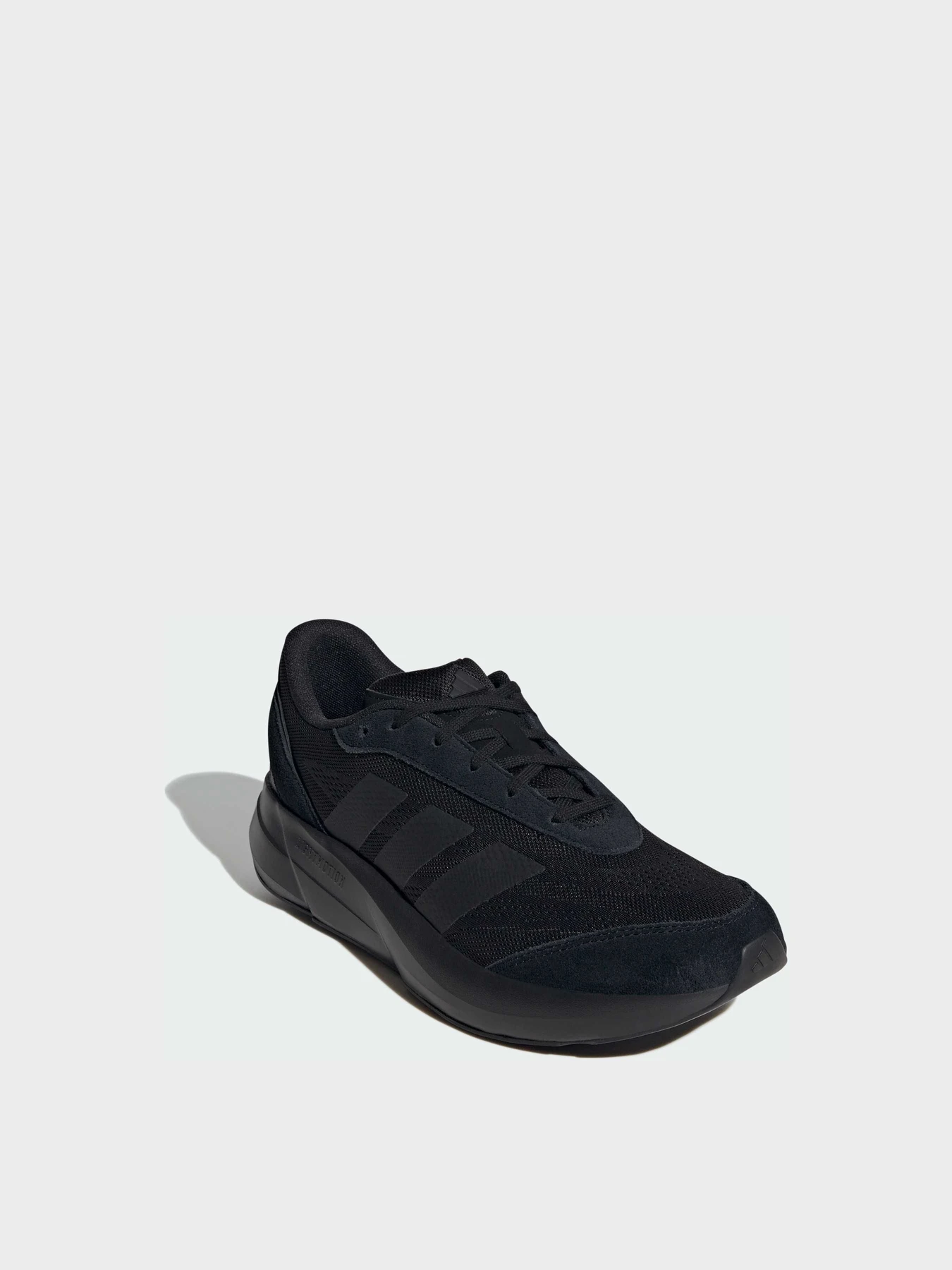 Кроссовки Adidas модель JH9319 Кроссовки Adidas модель JH9319 Фото