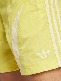 Шорты Adidas Adicolor модель JP1130 Фото