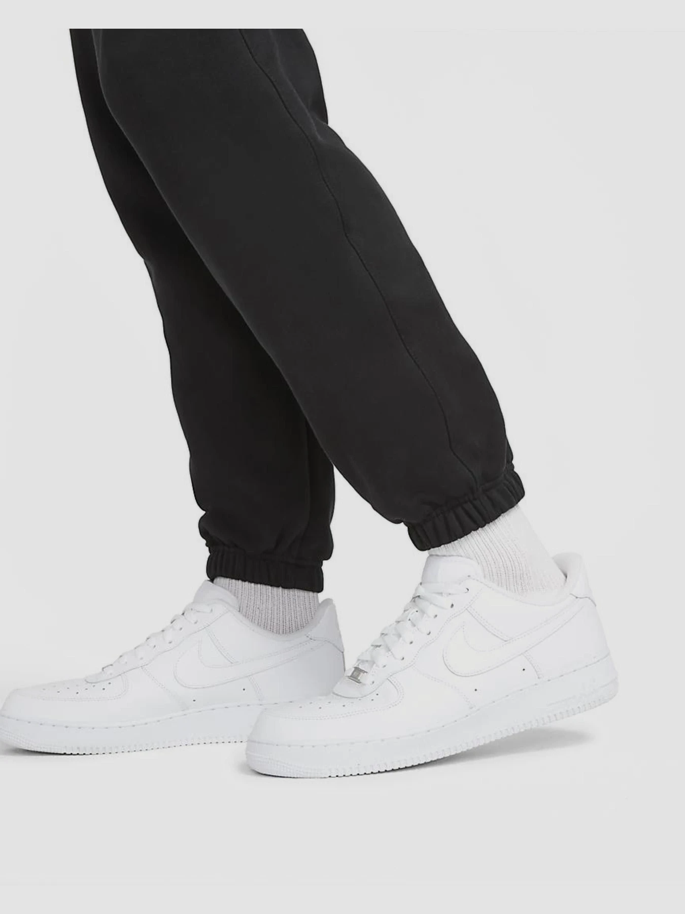 Брюки NIKE Sportswear Club Fleece модель BV2737-010 Фото