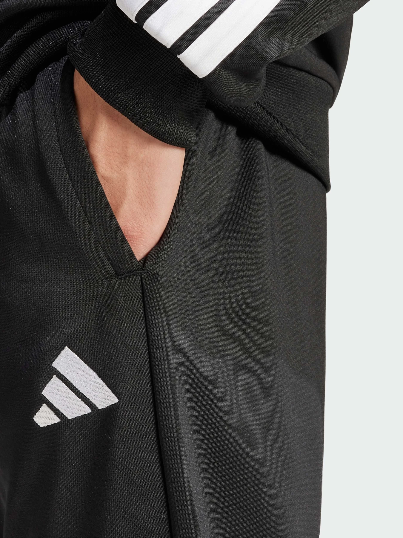Костюмы Adidas 3 Stripes модель JC5375 Фото