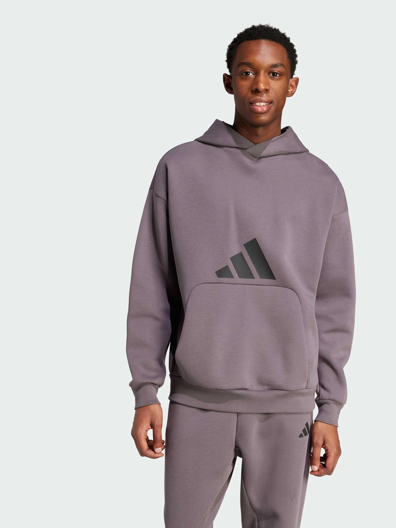 Худи и свитшоты Adidas модель JD4897 Фото
